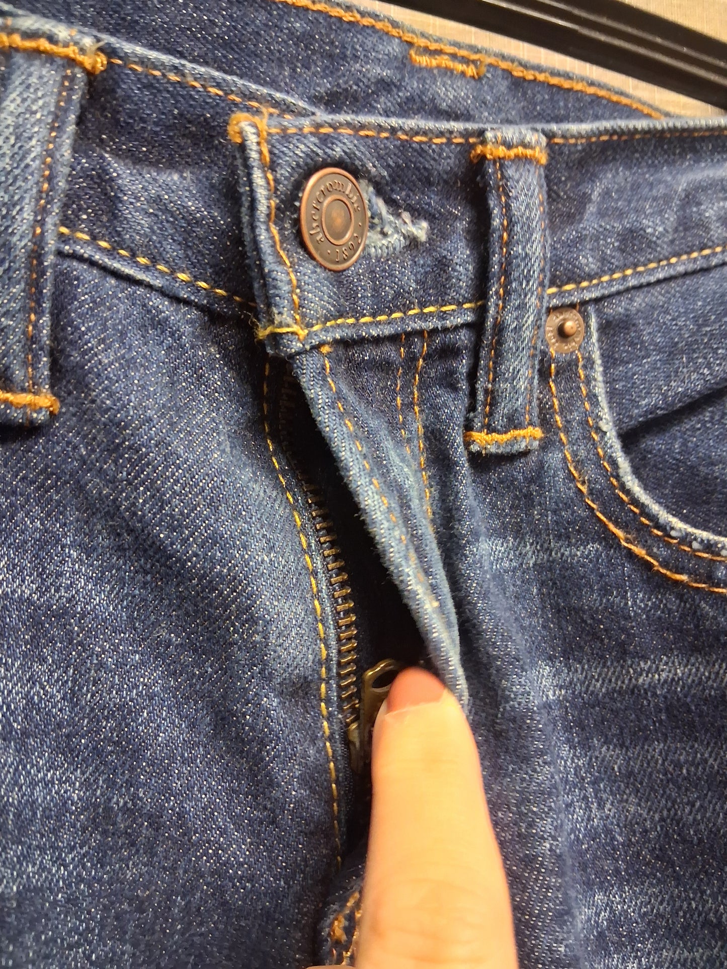 Abercrombie and Fitch Skinny Darkwash Blue Denim Jeans Age 14 Years