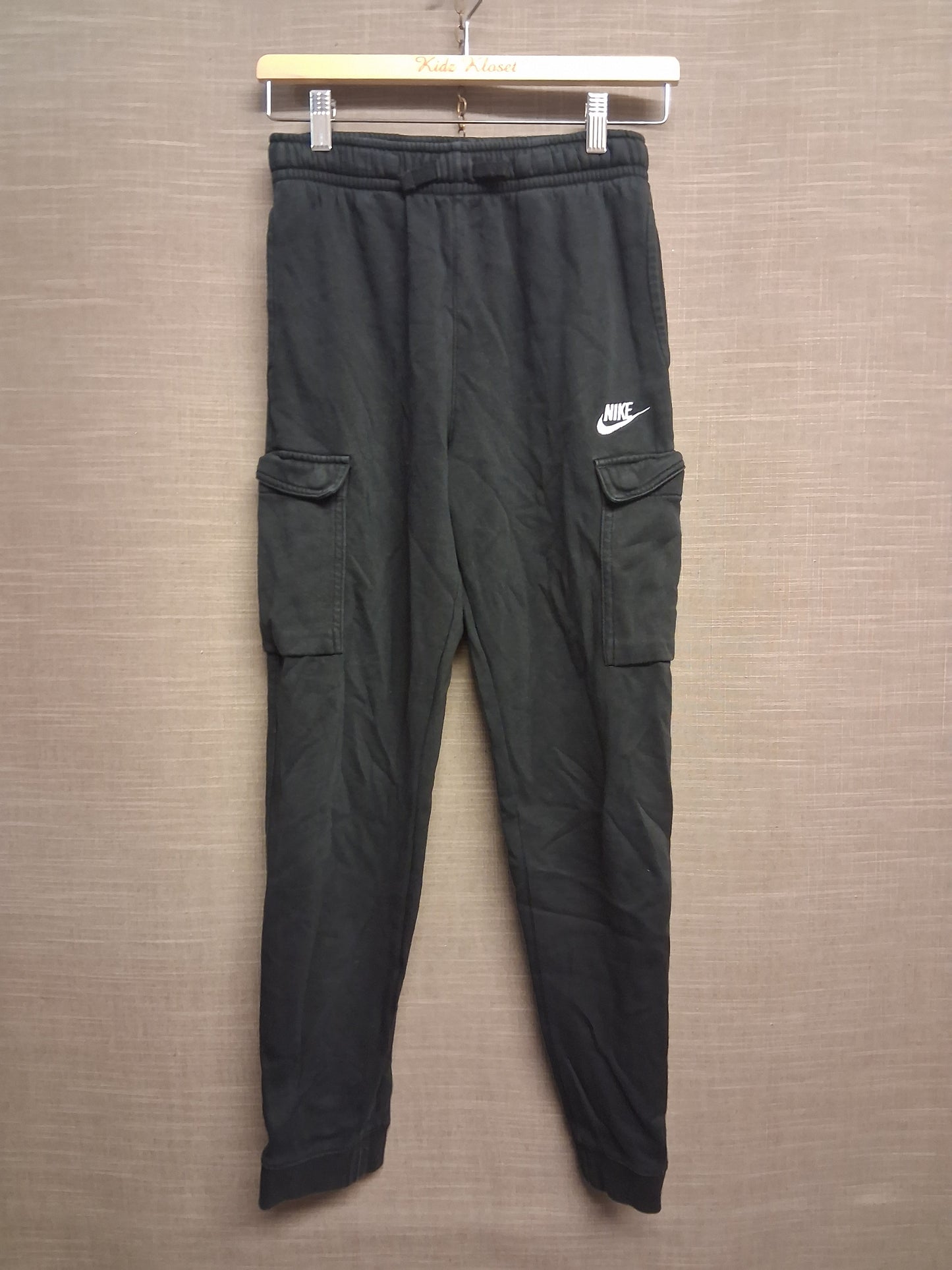 Nike Black Cargo Joggers Slim Fit  Age 13-15 Years