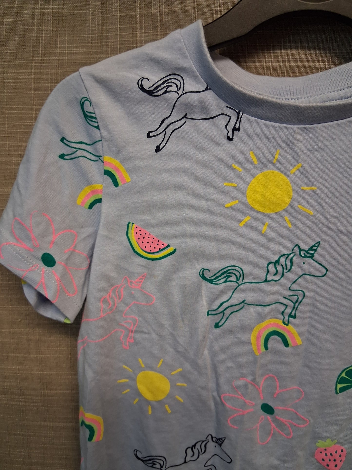 Marks & Spencer Blue Short Sleeve T-Shirt Unicorn & Rainbows Age 6-7 Years