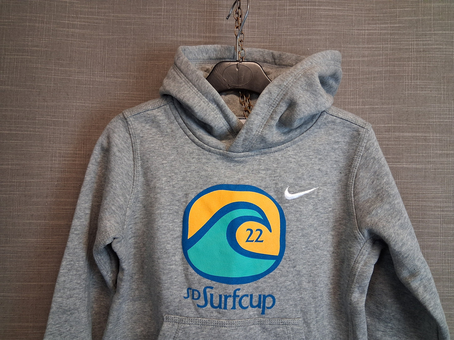 Nike Boys Grey Hoodie 3D  Surfcup Age 8 Years