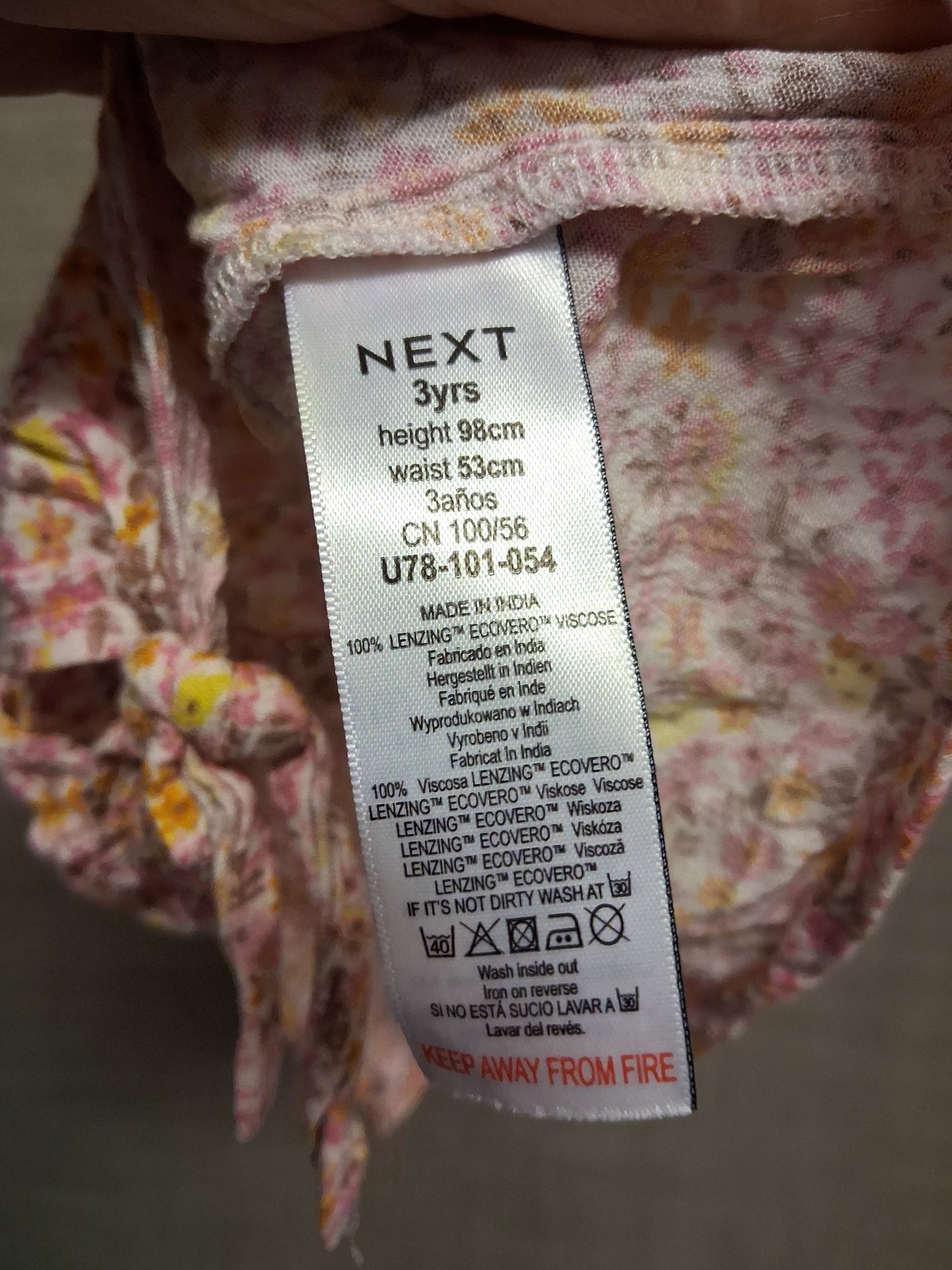 Next Girls Pink Floral Peter Pan Collar Sleeveless Blouse Age 3 Years