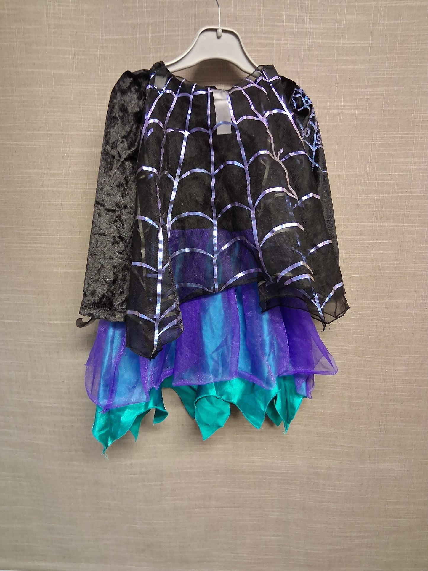 TU Girls Halloween Witches Costume with Cape Age 3-4 Years
