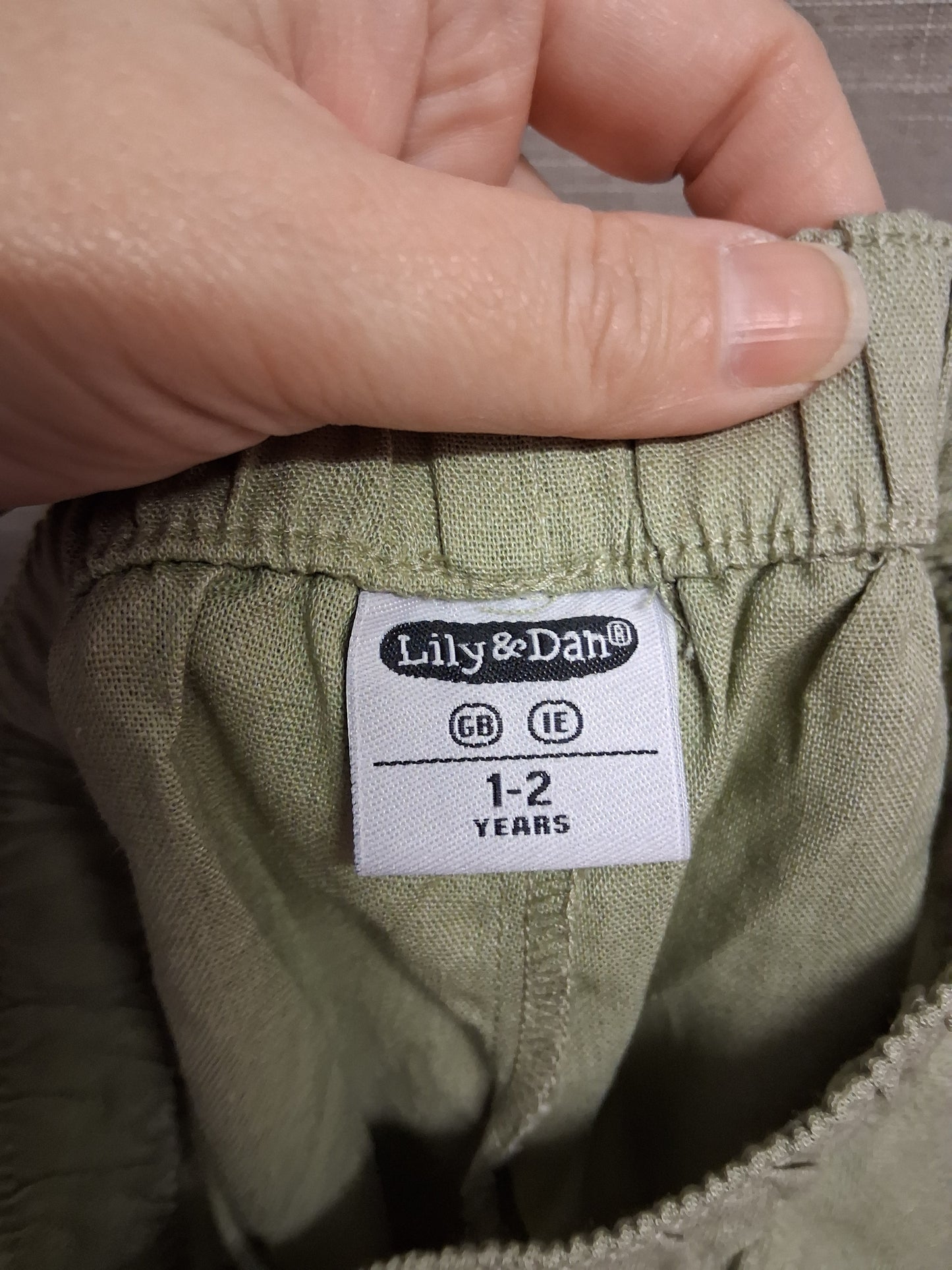 Lily & Dan Girls 2 Piece Outfit Khaki Green Top and Shorts Age 1-2 Years Linen Blend New