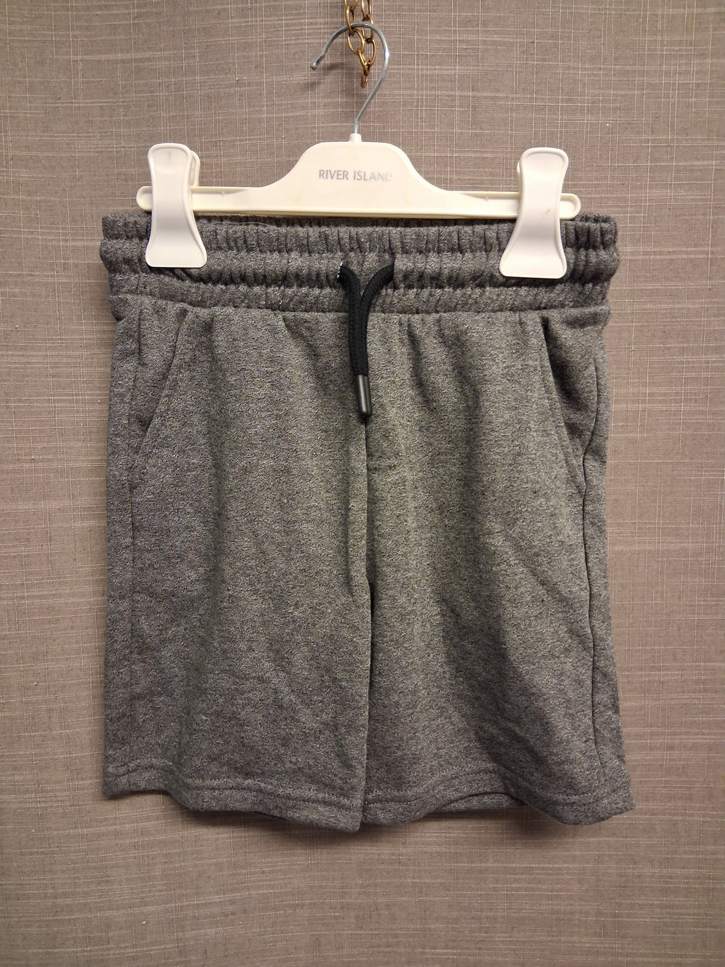F&F Grey Jersey Joggers Shorts Elastic Waist Age 5-6 Years