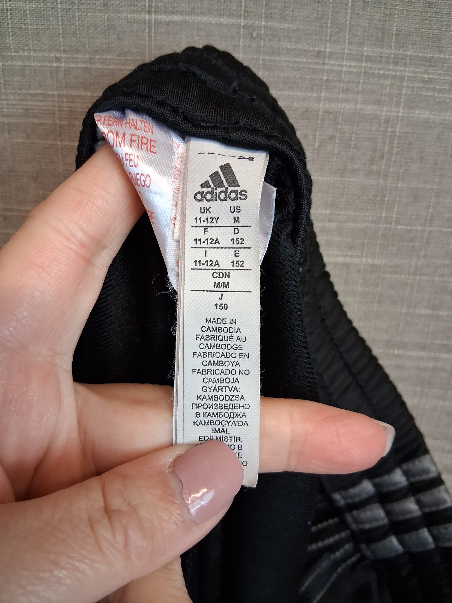 Adidas Black Joggers Size 11-12 Years Silver 3 Stripe