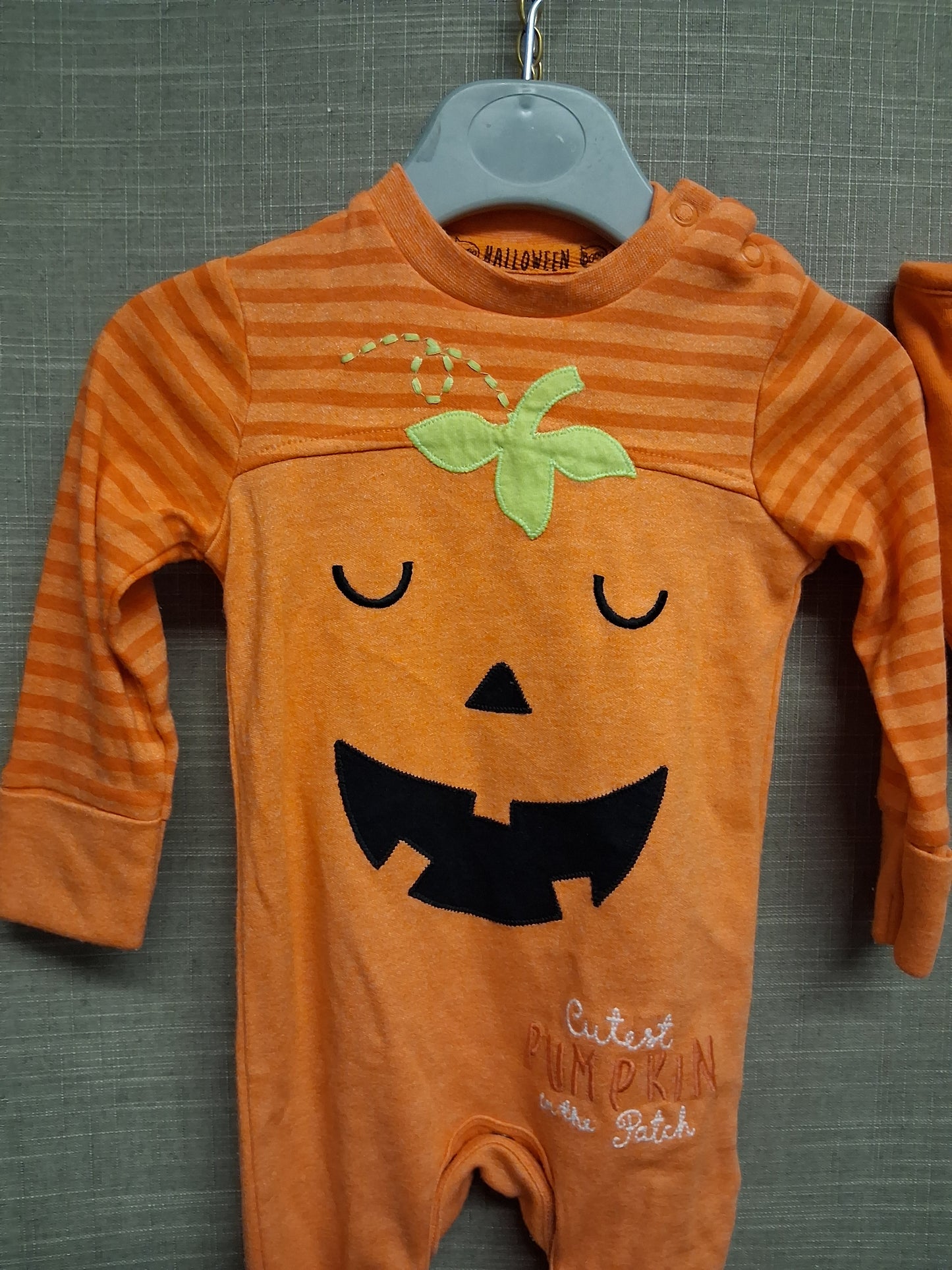 F&F Halloween Orange Pumpkin Sleepsuit Romper with Bib Age 0-3 Months