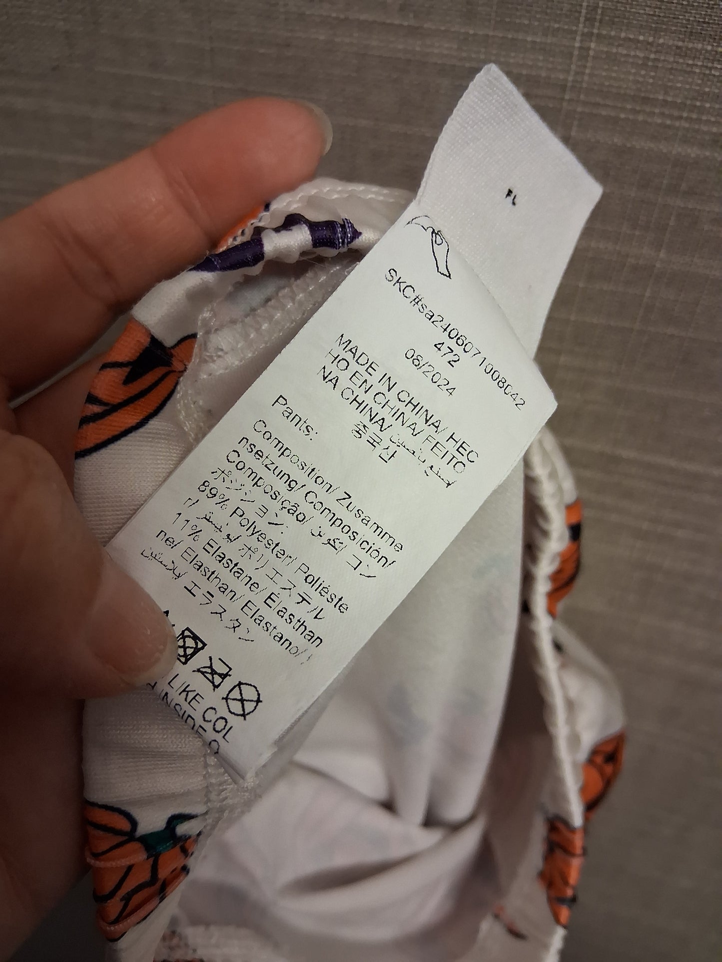 Shein Boys Halloween Pumpkin White Joggers Age 18-24 Months