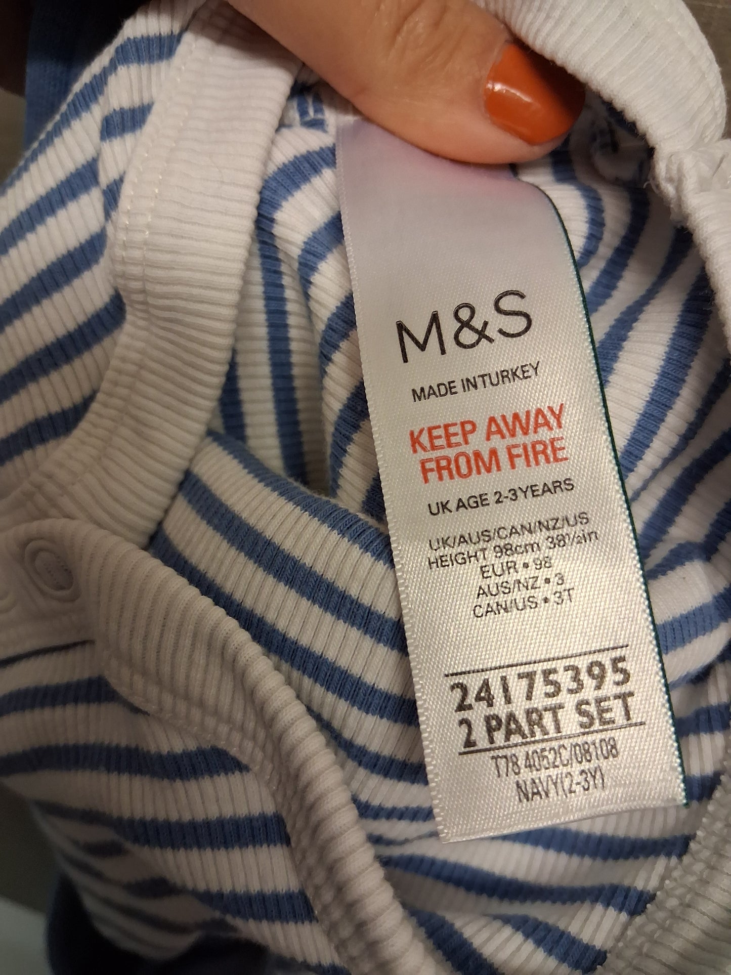 Marks & Spencer Peter Rabbit Boys 2 Piece Outfit Dungarees Short Sleeve Bodysuit Age 2-3 Years