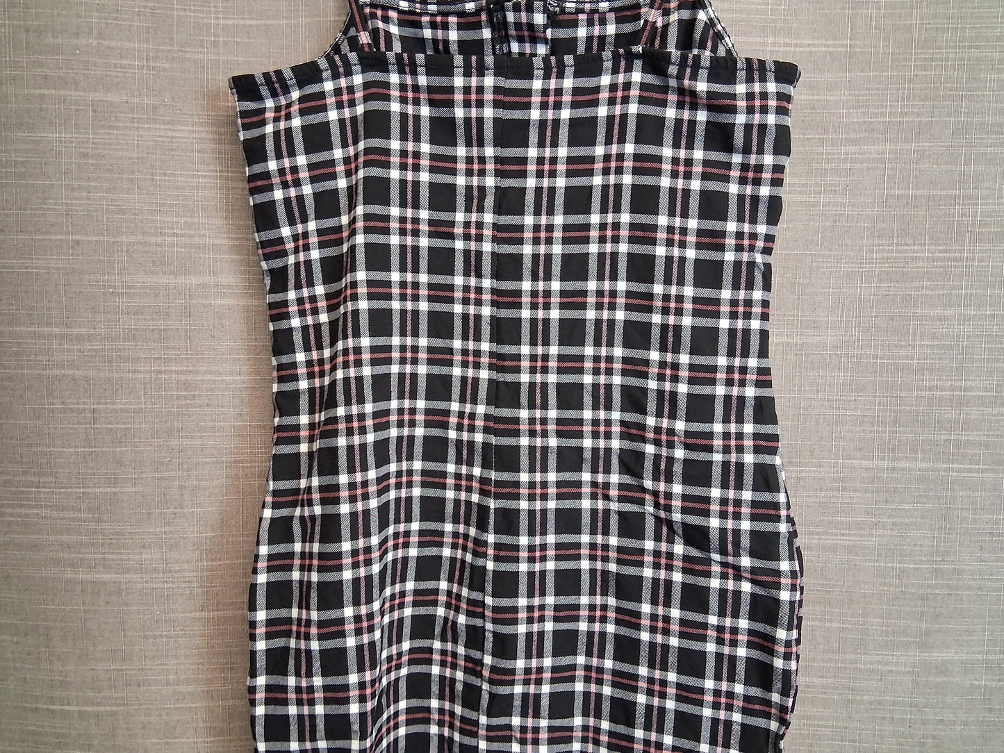 New Look Girls Black Pink Check Dress Zip Front Age 10-11 Years