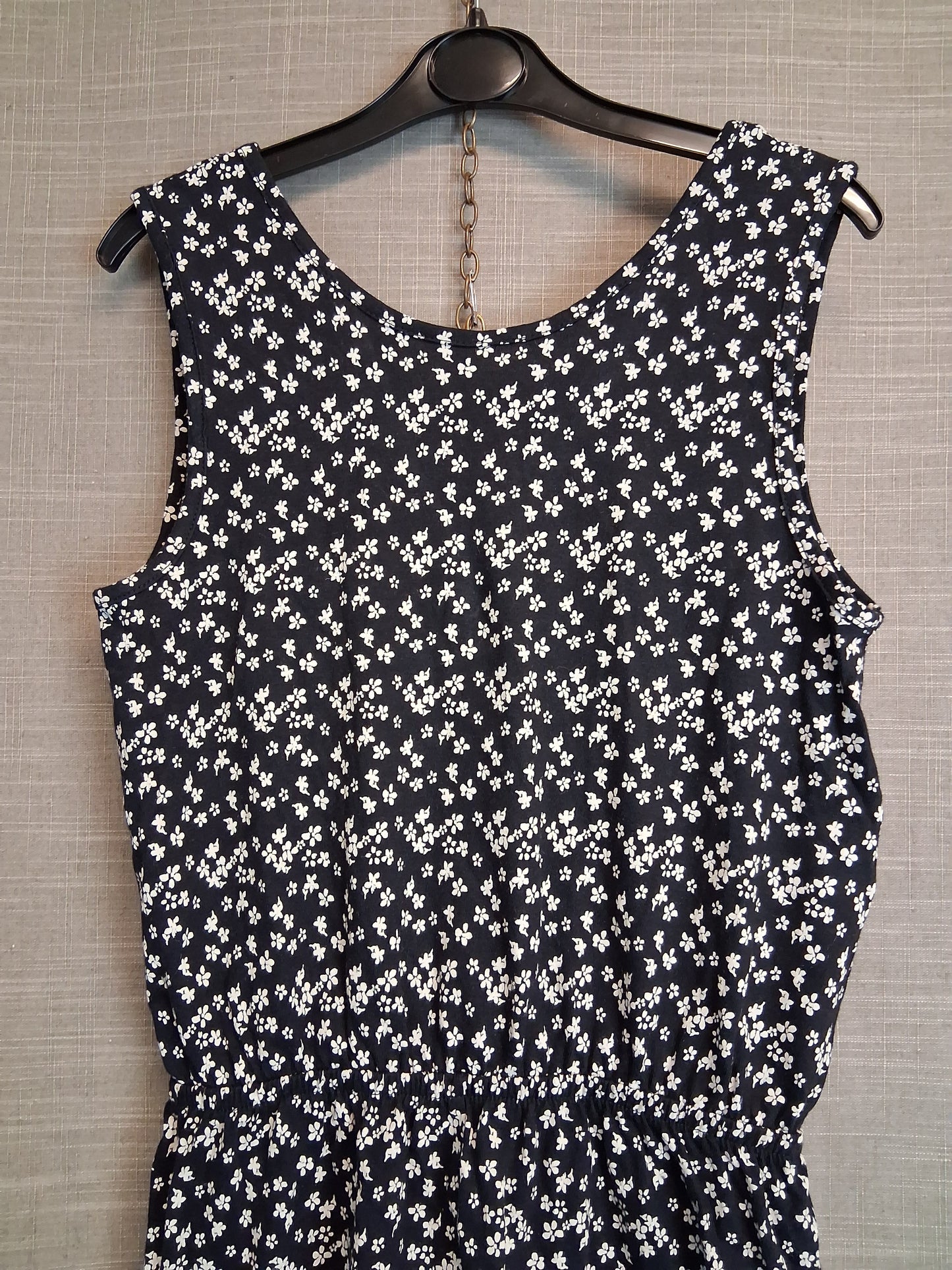 F&F Girls Black White Floral Playsuit Cut Out Back Age 12-13 Years