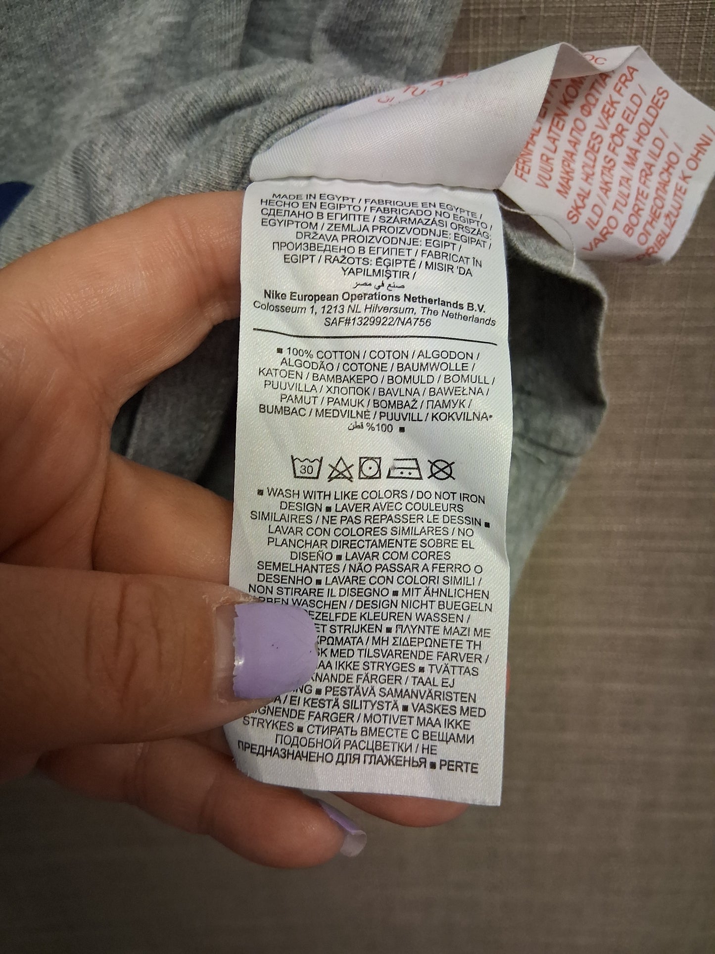 Nike Grey Short Sleeve T-Shirt Crew Neck Age 7-8 Years