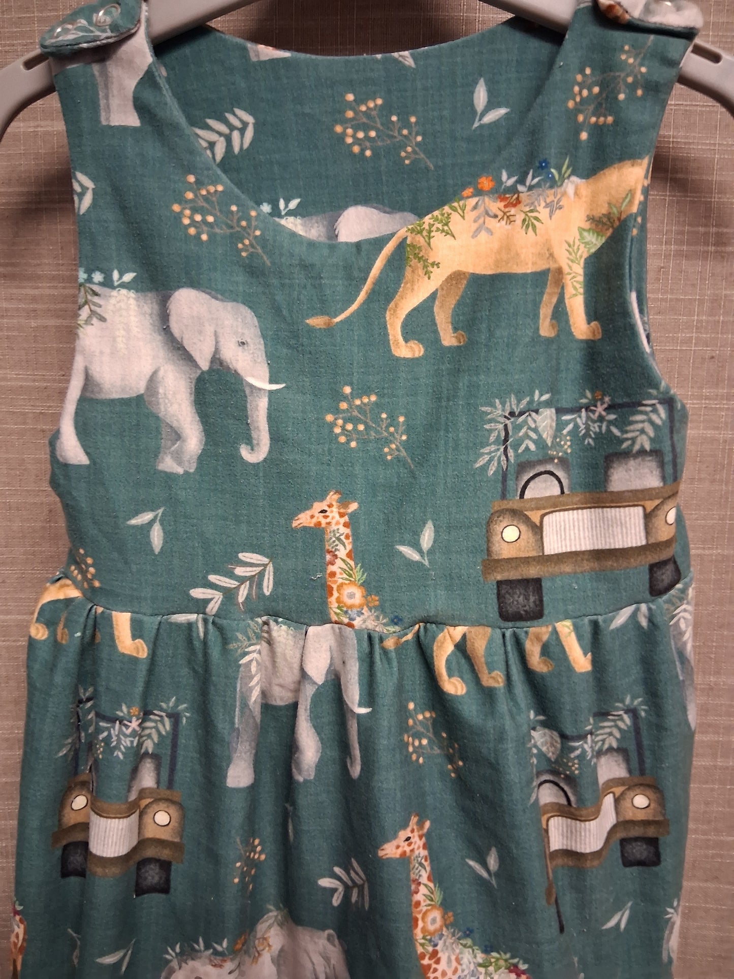 That's Sew Lola Girls Safari Print Green Sleeveless Jersey Dress Age 18-24 Months