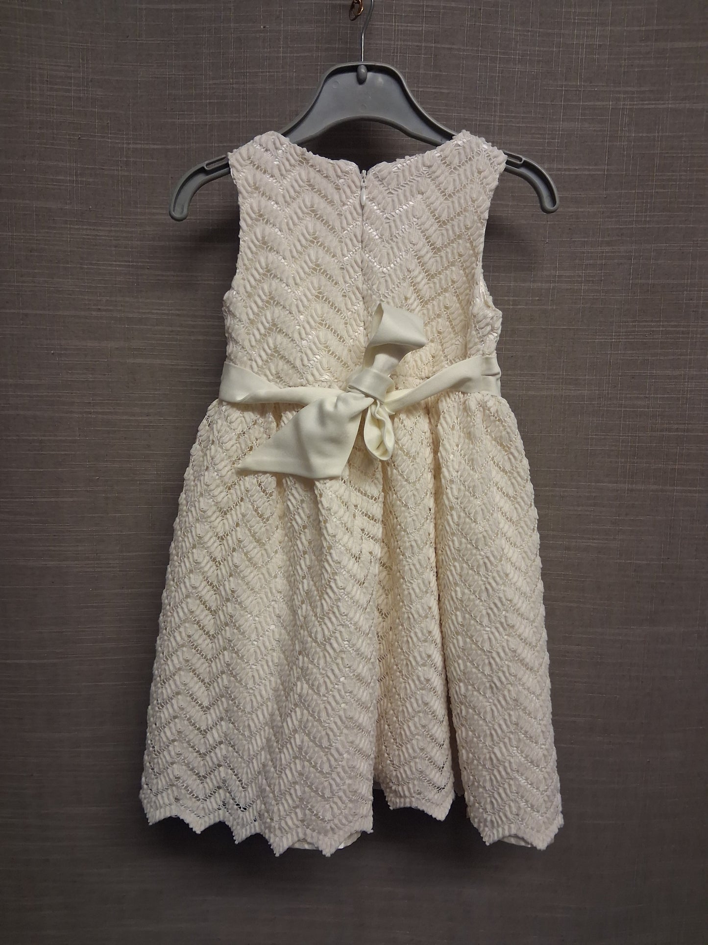 American Princess Girls Ivory Party Dress Special Occasion Age 2 Years