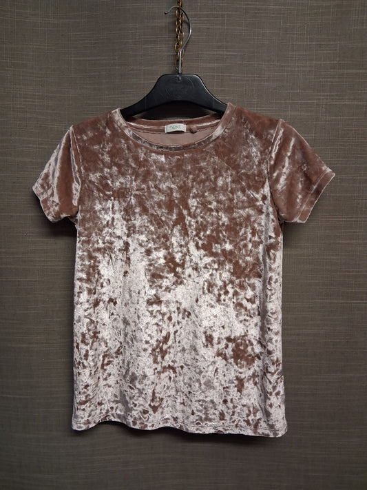 Next Girls Dusky Pink Short Sleeve Velour T-Shirt Age 9 Years