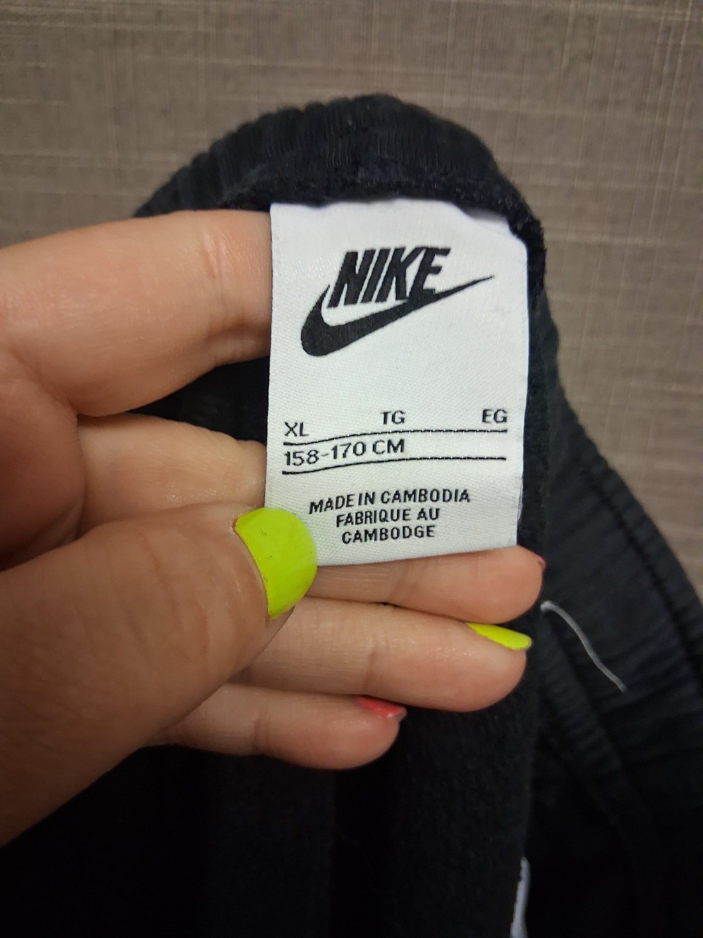 Nike Black Cargo Joggers Slim Fit  Age 13-15 Years
