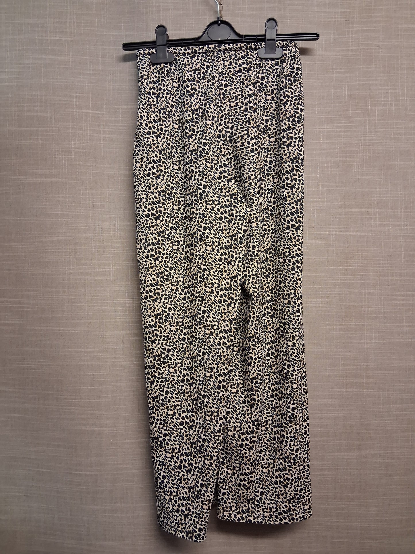 Primark Girls Beige Black Wide Leg Summer Trousers Age 11-12 Years