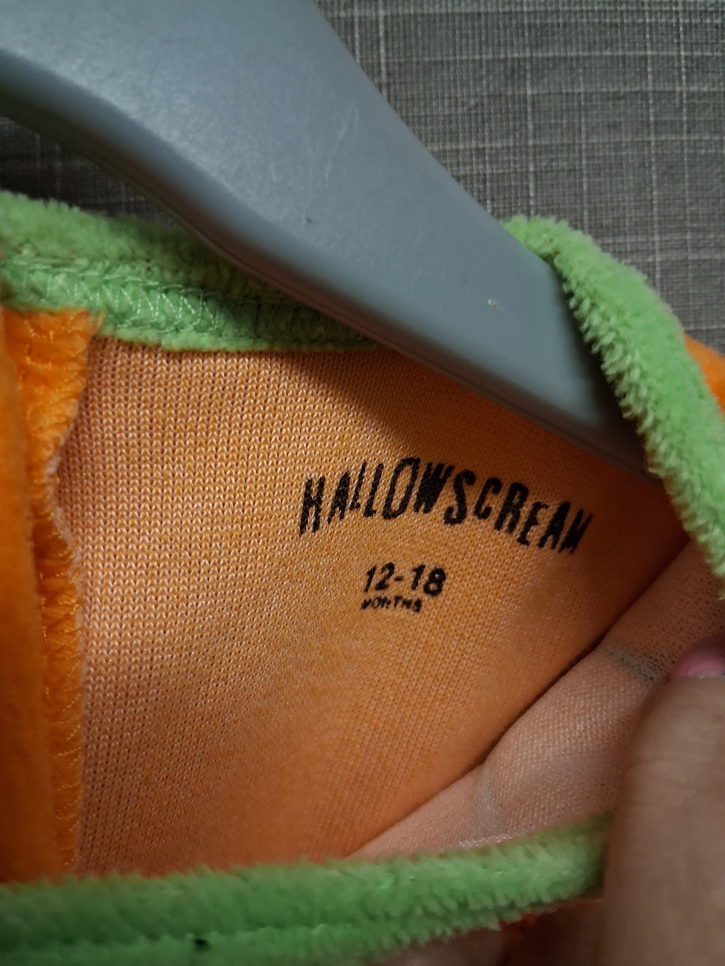 Hallowscream Baby Unisex Pumpkin Sleepsuit Romper Velour Age 12-18 Months