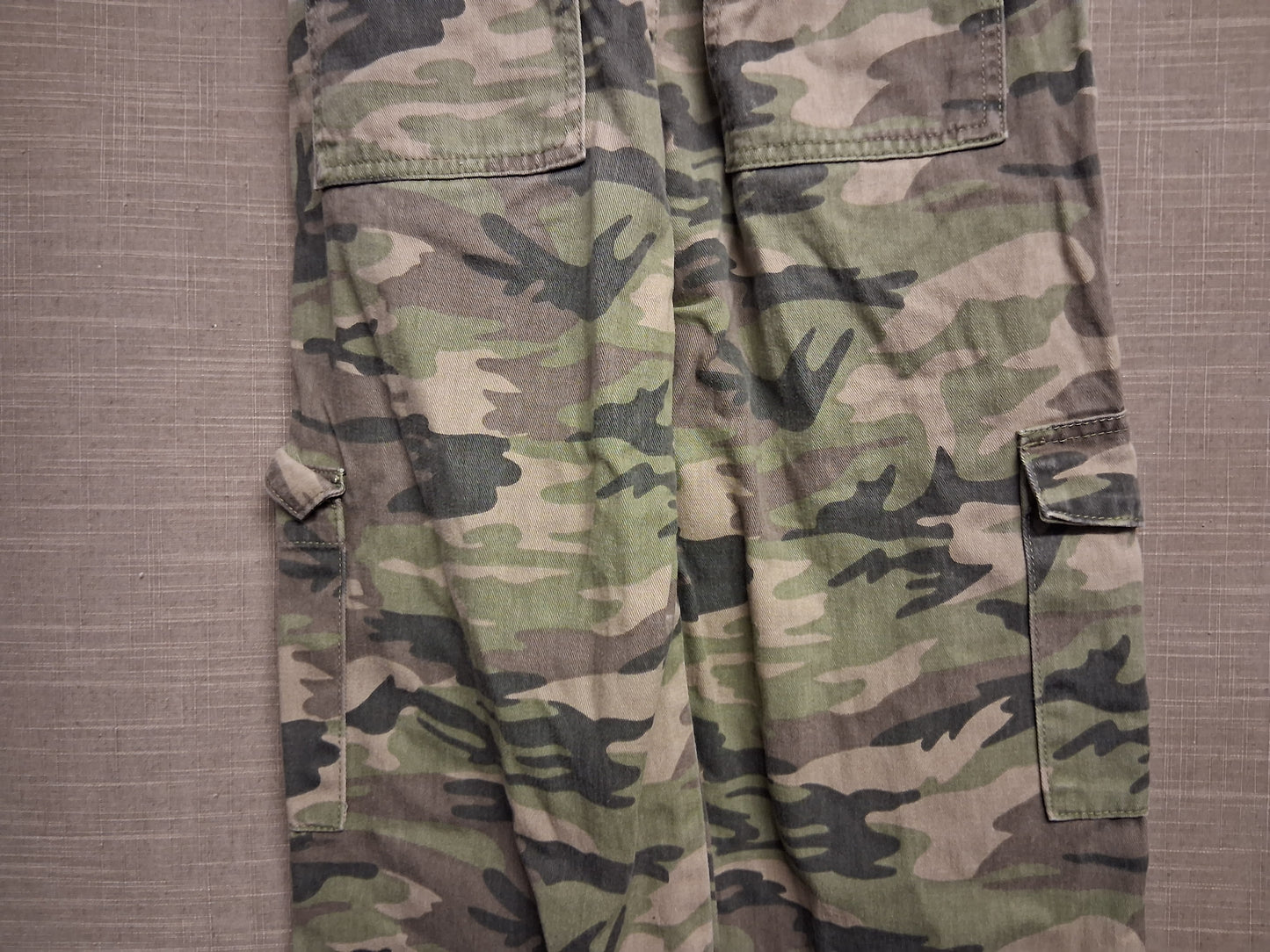 Primark Girls Camouflage Cargo Trousers Age 11-12 Years Green Mix
