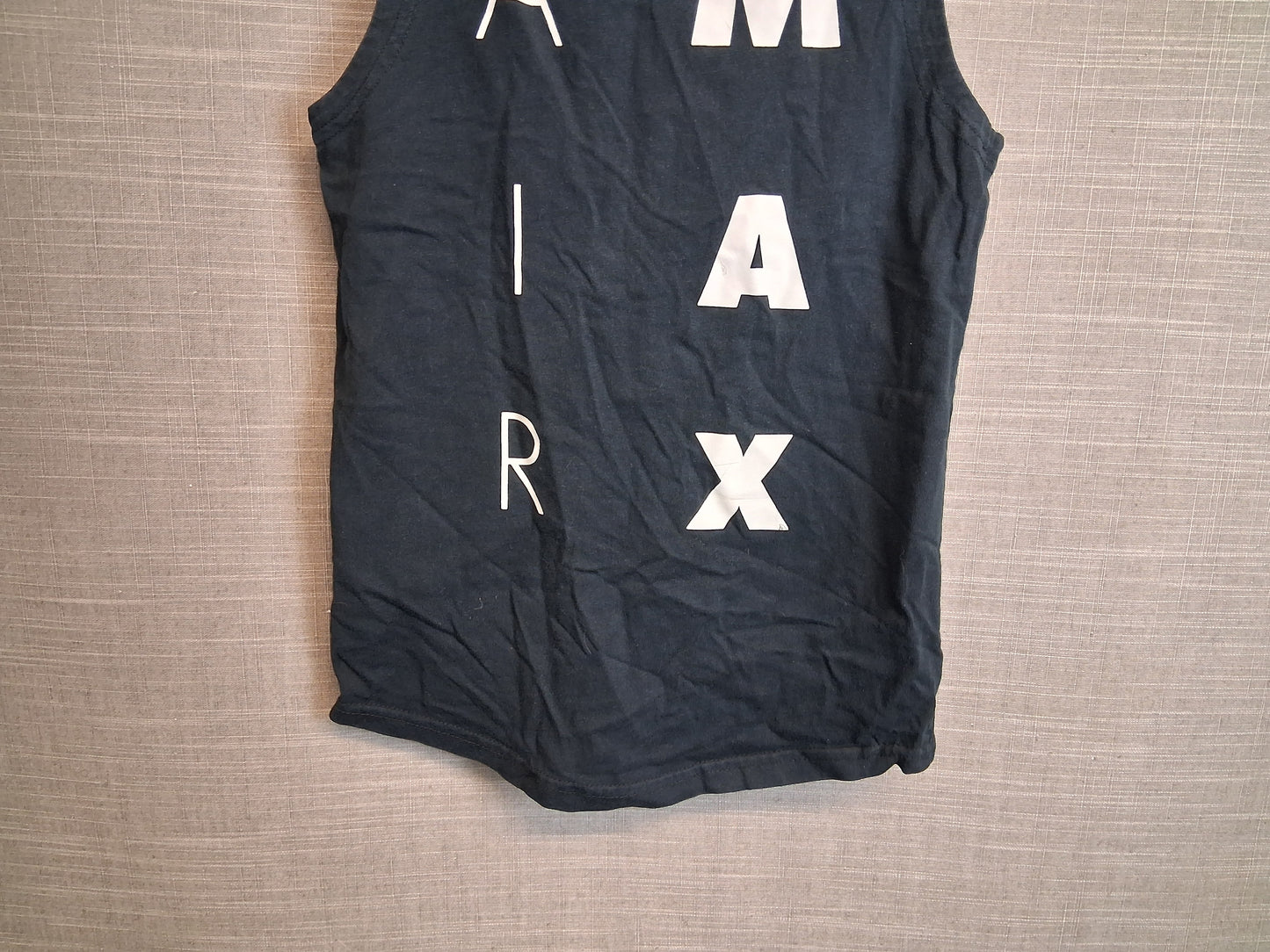 Nike Air Max Sleeveless Tank Vest Top Age 8-10 Years Black