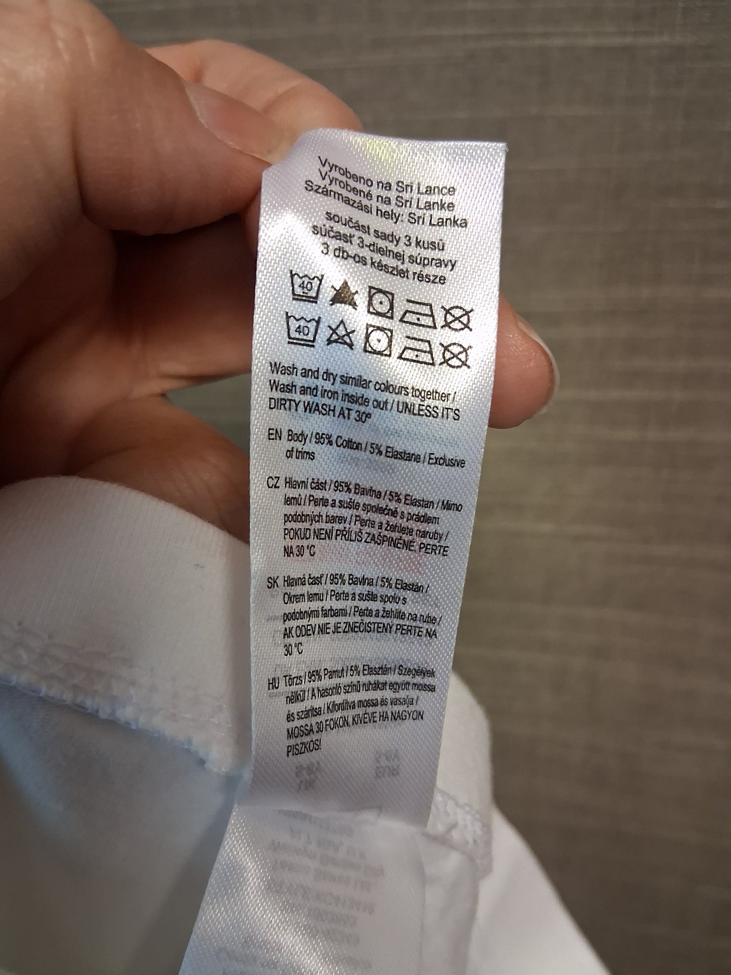 F&F Girls White Legging Shorts Age 5-6 Years