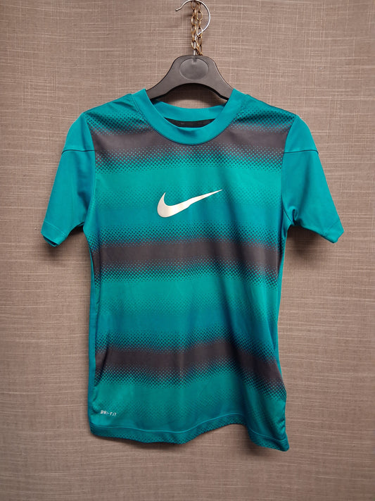 Nike Dri Fit Short Sleeve T-Shirt Teal Green Large Nike Tick Age 8-10 years