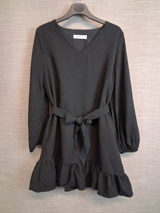 Shein Girls Black Dress Long Sleeve with Belt Age 10 years