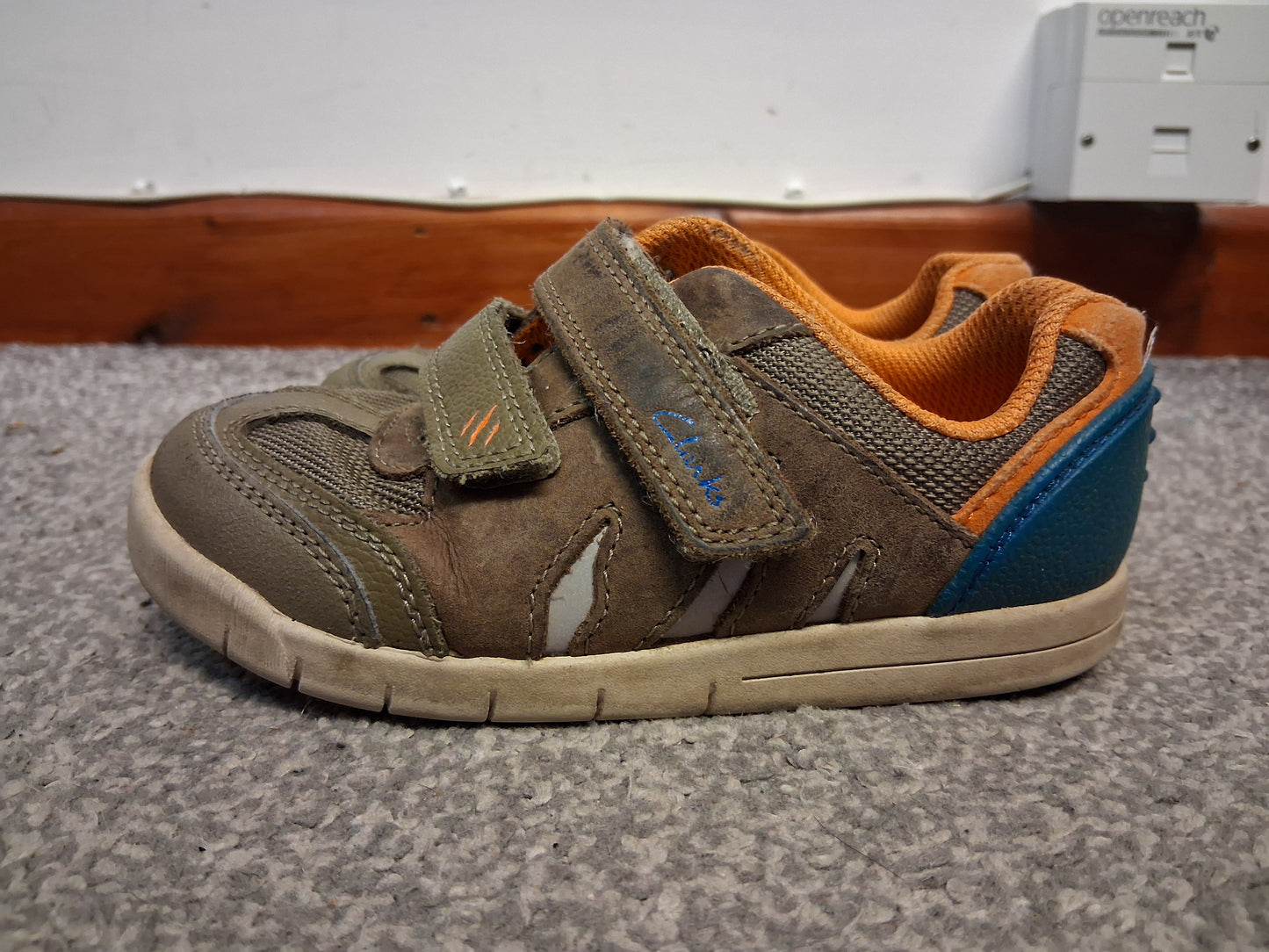 Clarks Stomposaurs Dino Theme Shoes Grey Brown Leather Double Strap Size 9F