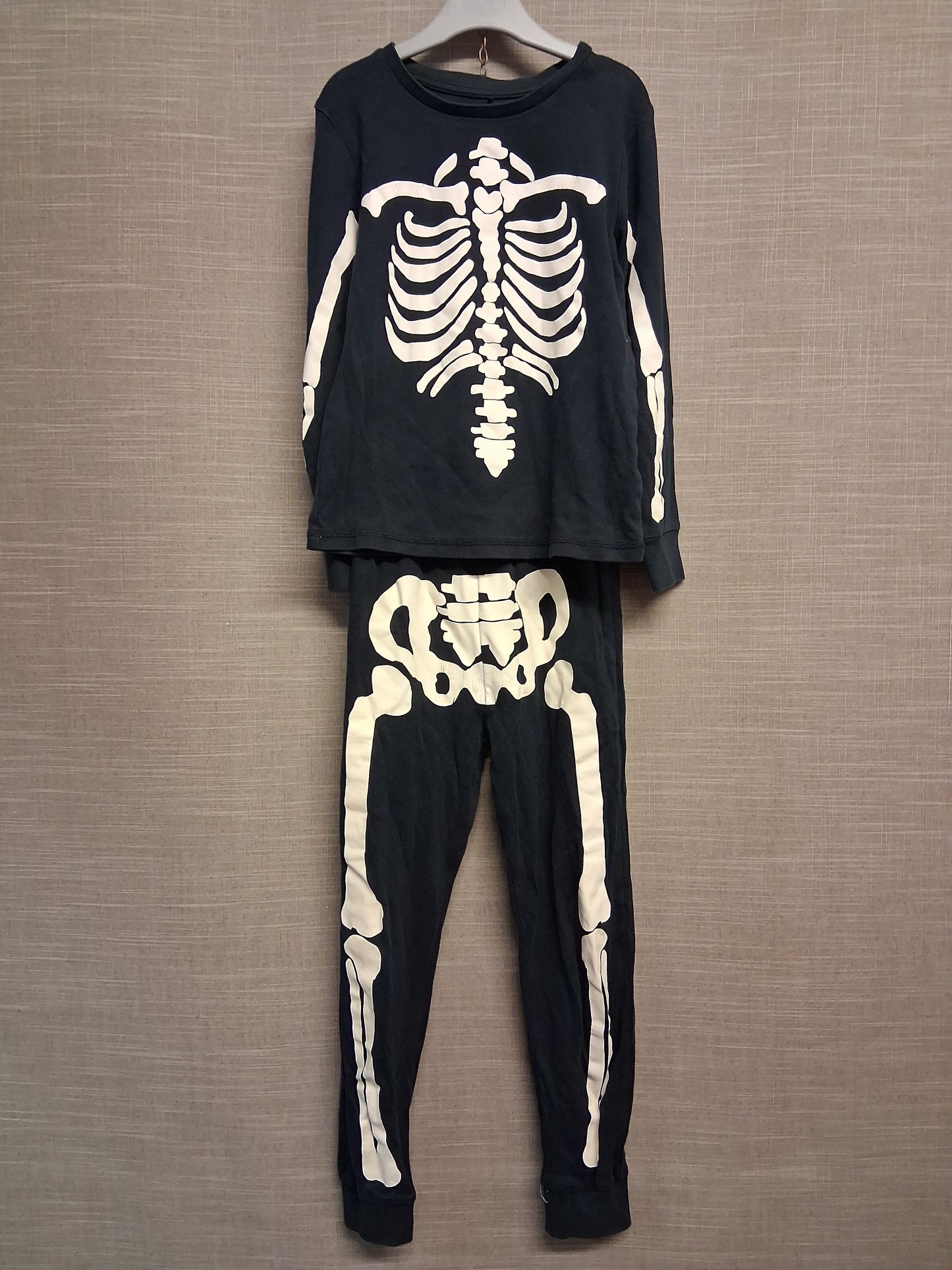 George Boys Skeleton Theme Halloween Black Tracksuit Sweater Joggers Age 6-7 Years