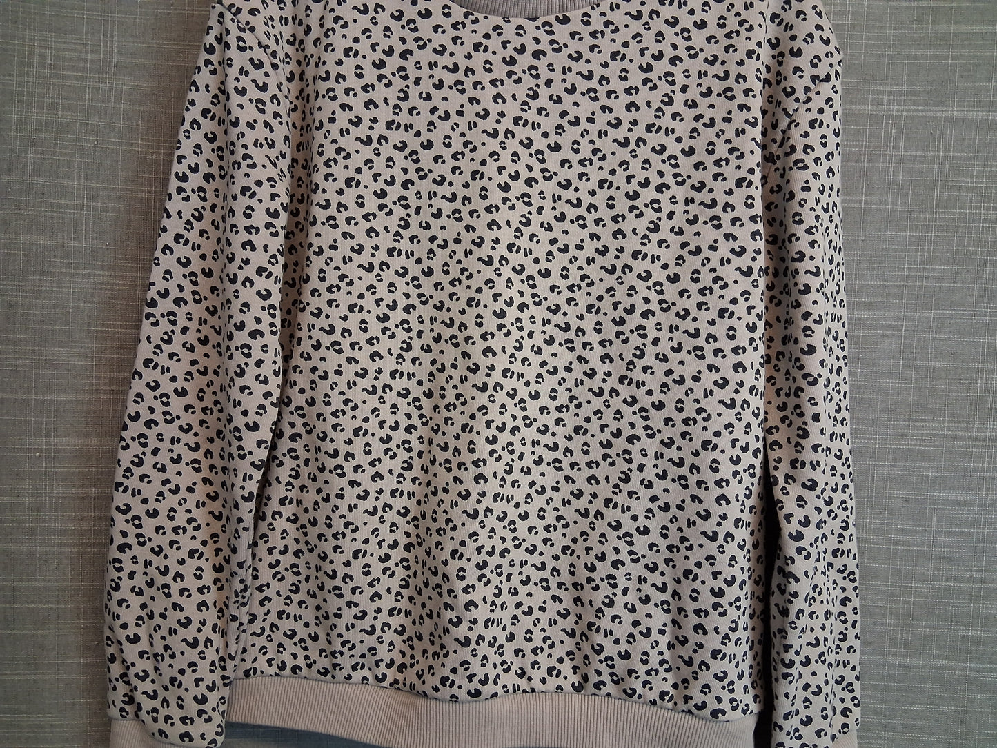Marks & Spencer Girls Beige Leopard Print Sweater Age 6-7 Years