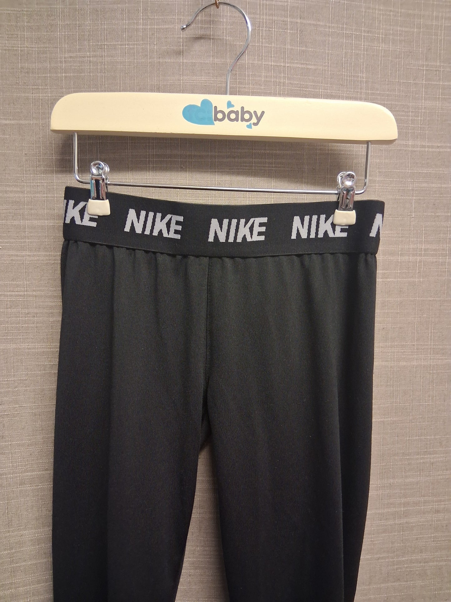 Nike Girls Dri Fit Black Leggings Age 5-6 Years