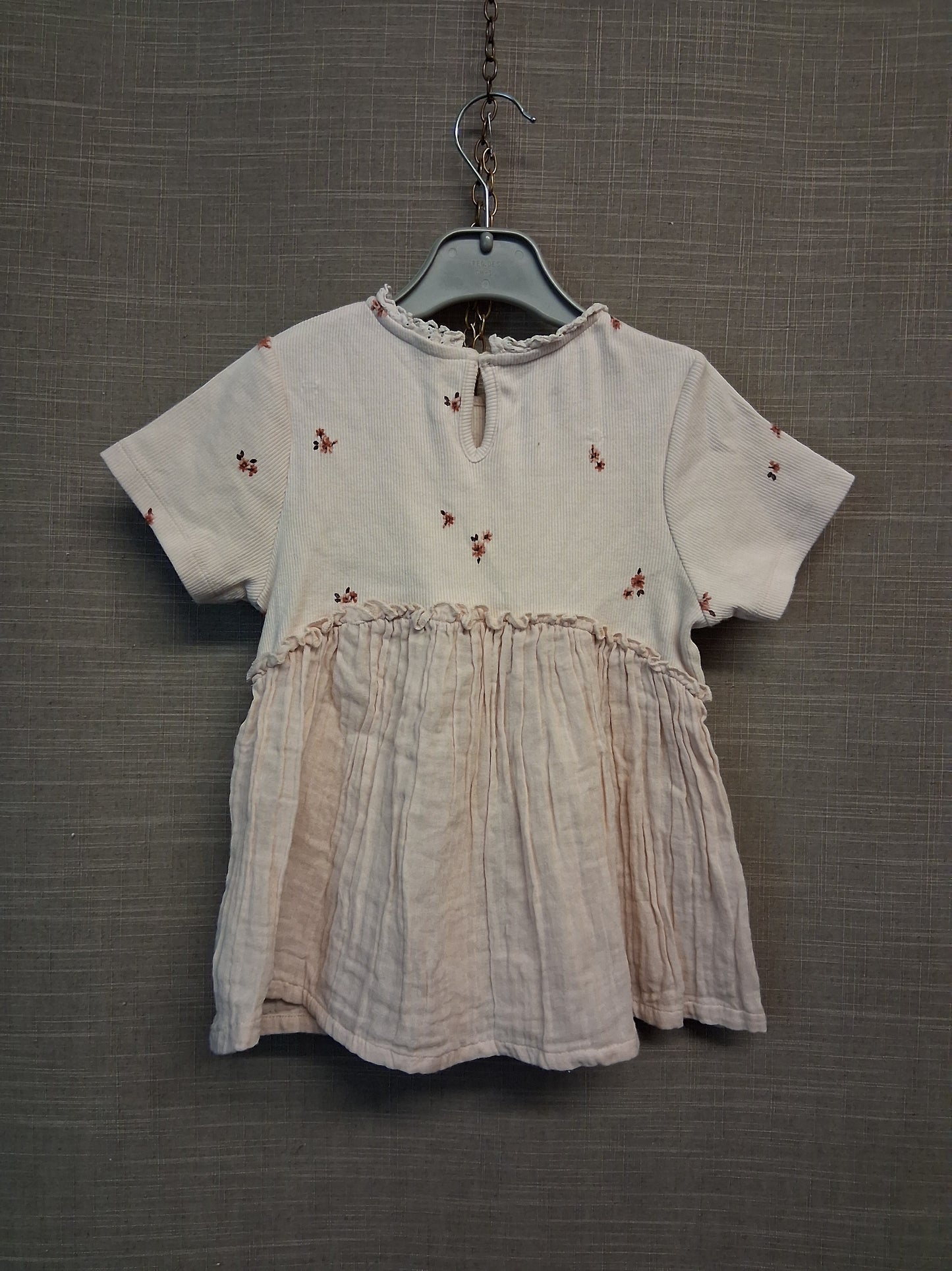 Next Girls Beige Floral Peplum T-Shirt Age 5-6 Years