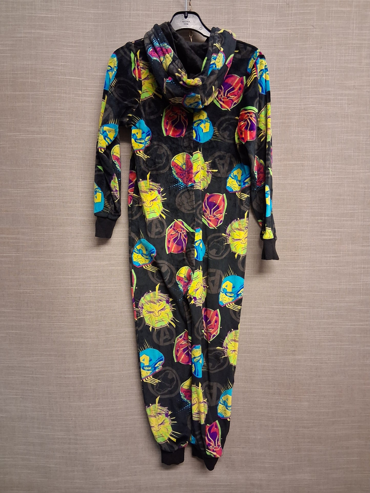 Matalan Boys Marvel All in One Plush Sleepsuit Age 8 years Multicolour