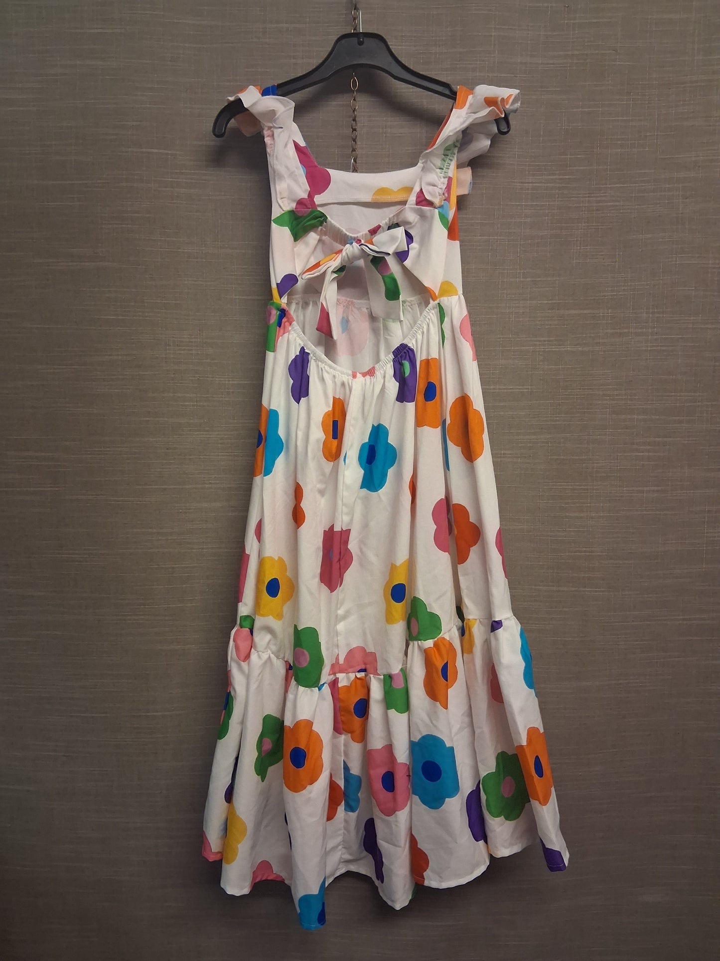 Shein Girls White Floral Maxi Long Dress Cute Out Back Age 6 Years