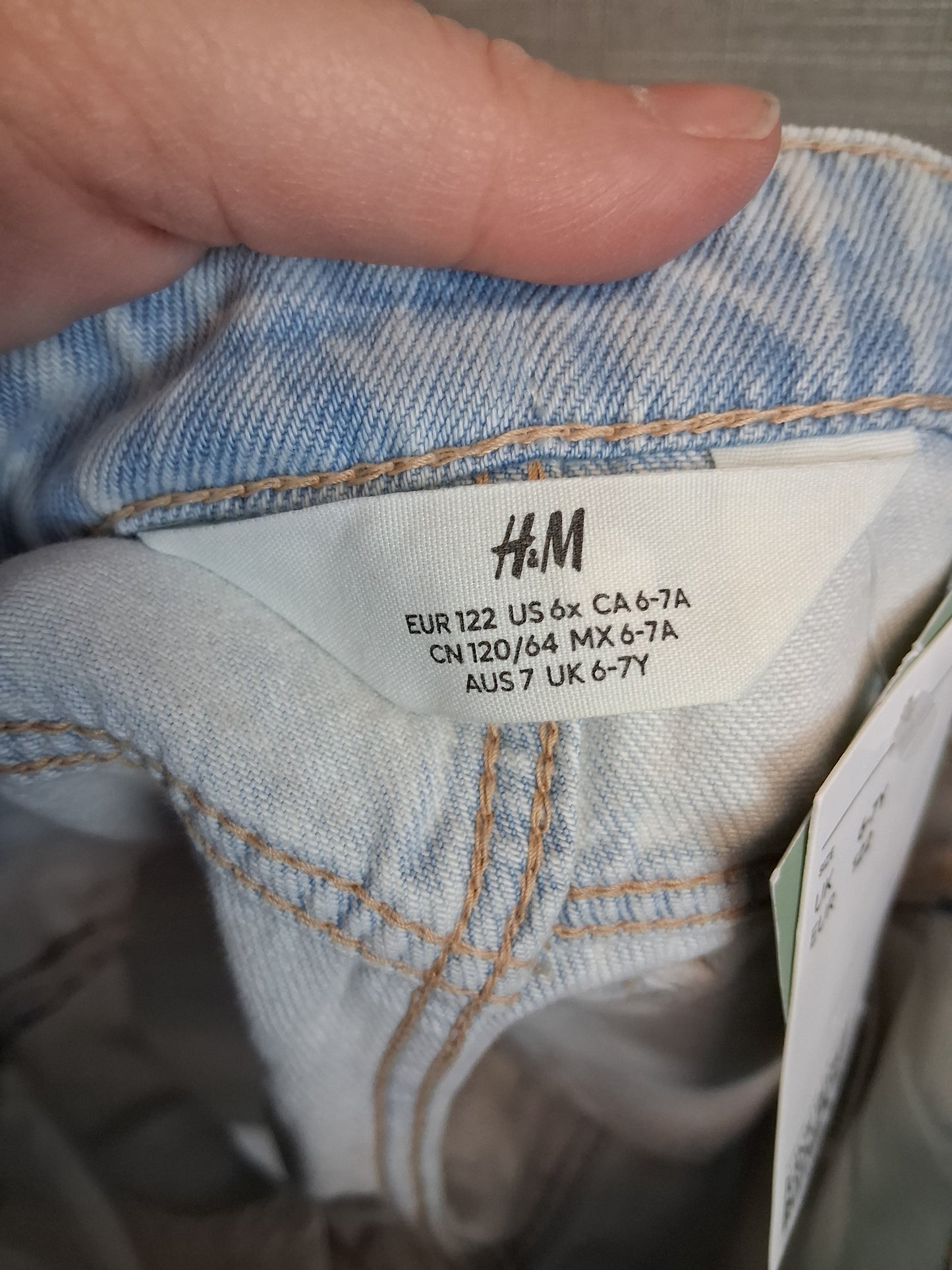 H&M Girls Light Blue Denim Shorts Age 6-7 Years New