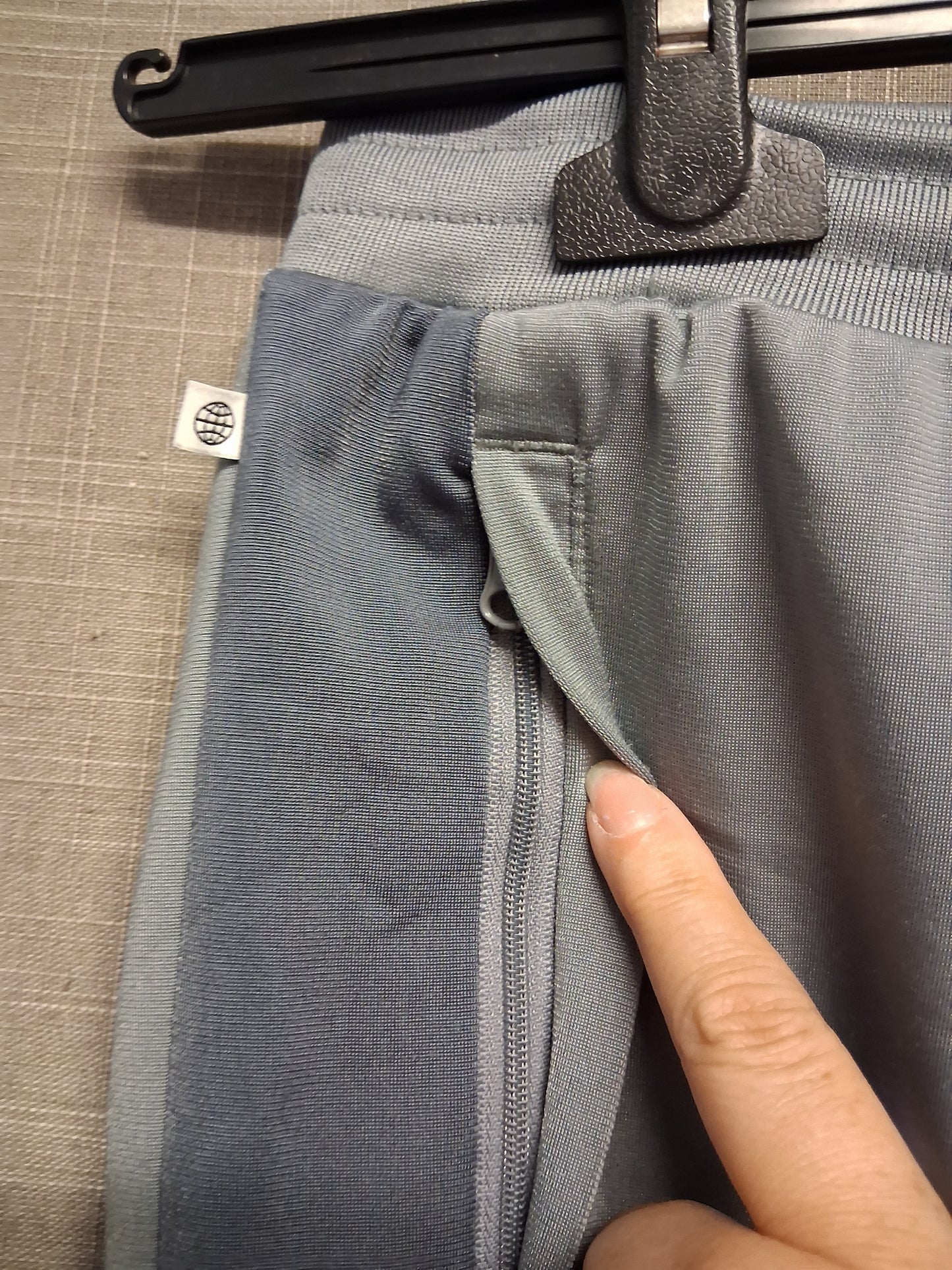 Adidas Boys Grey Joggers Elastic Hem Age 13-14 Years