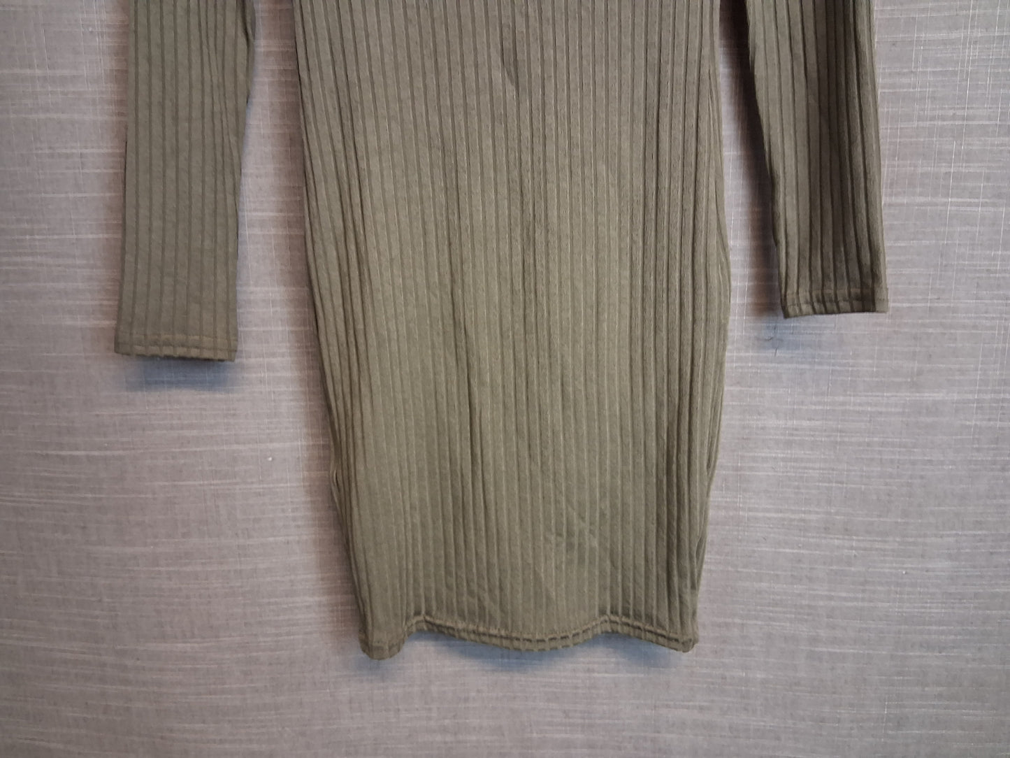 New Look Girls Long Sleeve Khaki T-Shirt Dress Age 9 Years