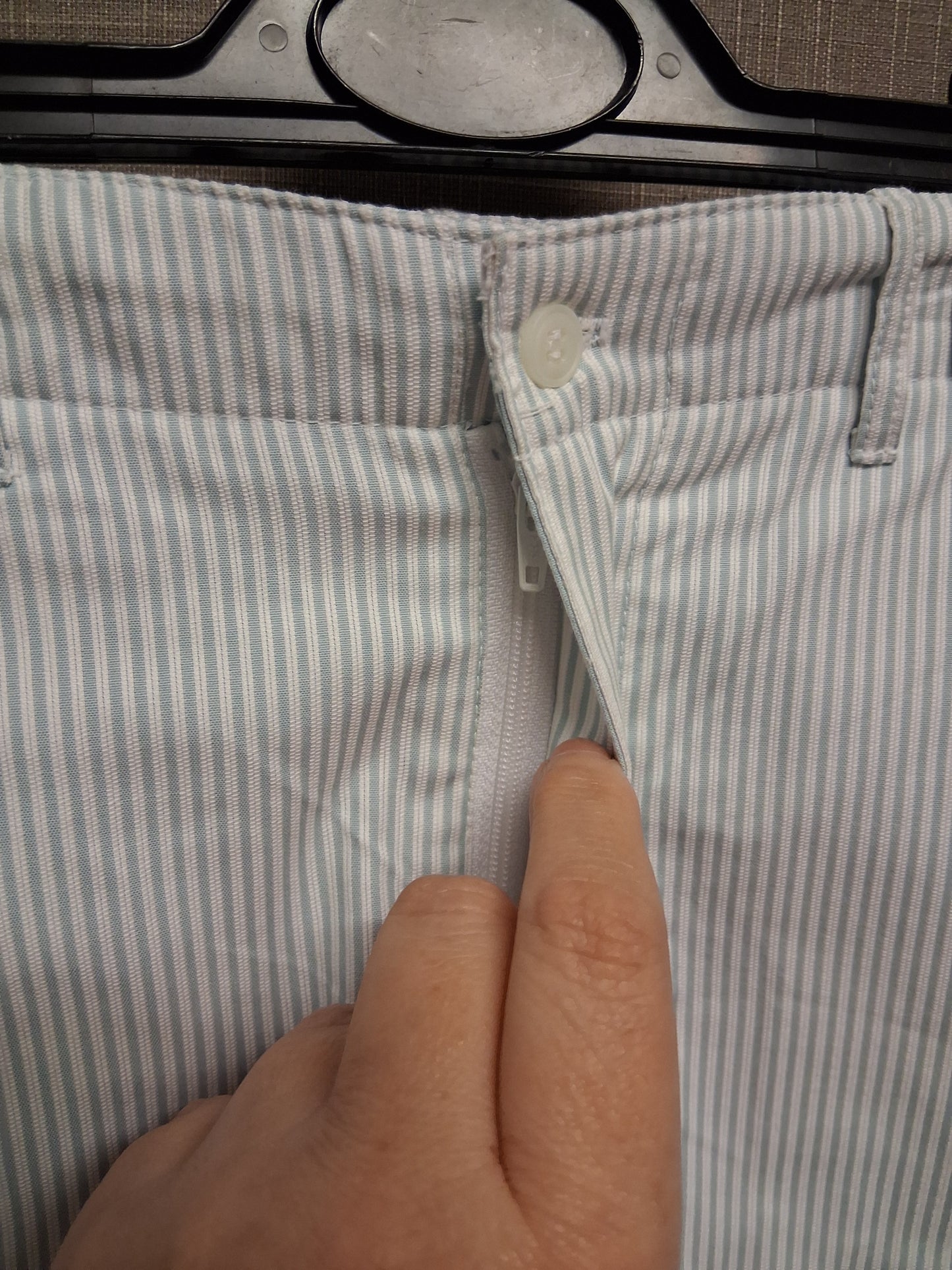 John Lewis Heirloom Collection Boys White Blue Striped Chino Shorts Age 10 Years