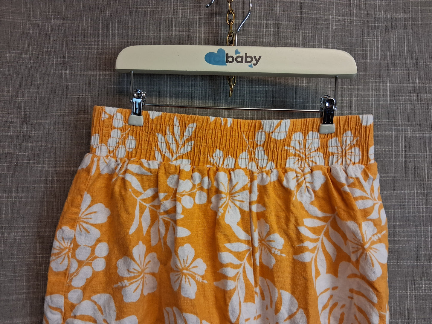F&F Girls Yellow Floral Shorts  Age 8-9 Years