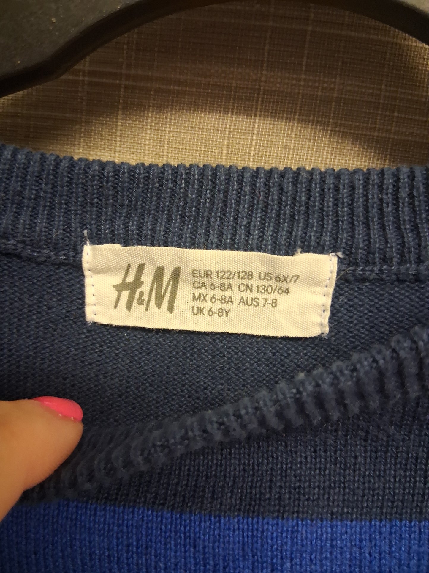 H&M Boys Mulitcolour Tiger & Crocodile Sweater Jumper Age 6-8 Years