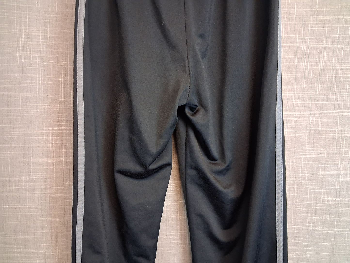 Adidas Black Joggers Size 11-12 Years Silver 3 Stripe