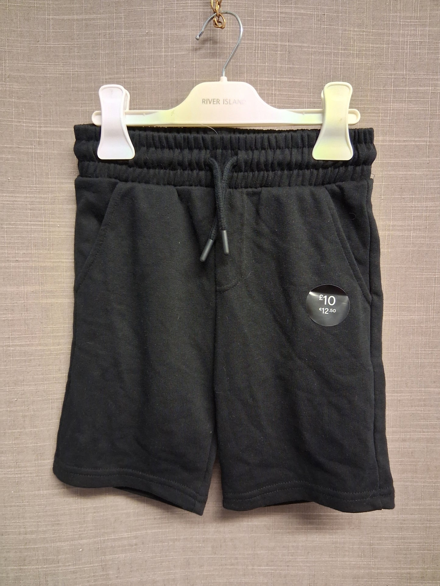 F&F Black Jersey Jogger Shorts Elastic Waist Age 5-6 Years