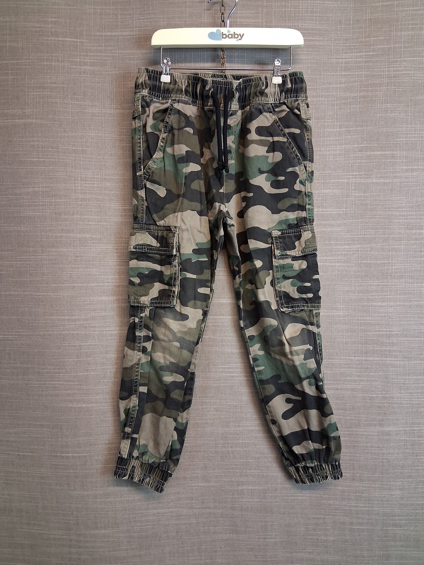 F&F Boys Green Camoflague Cargo Trousers Age 6-7 Years