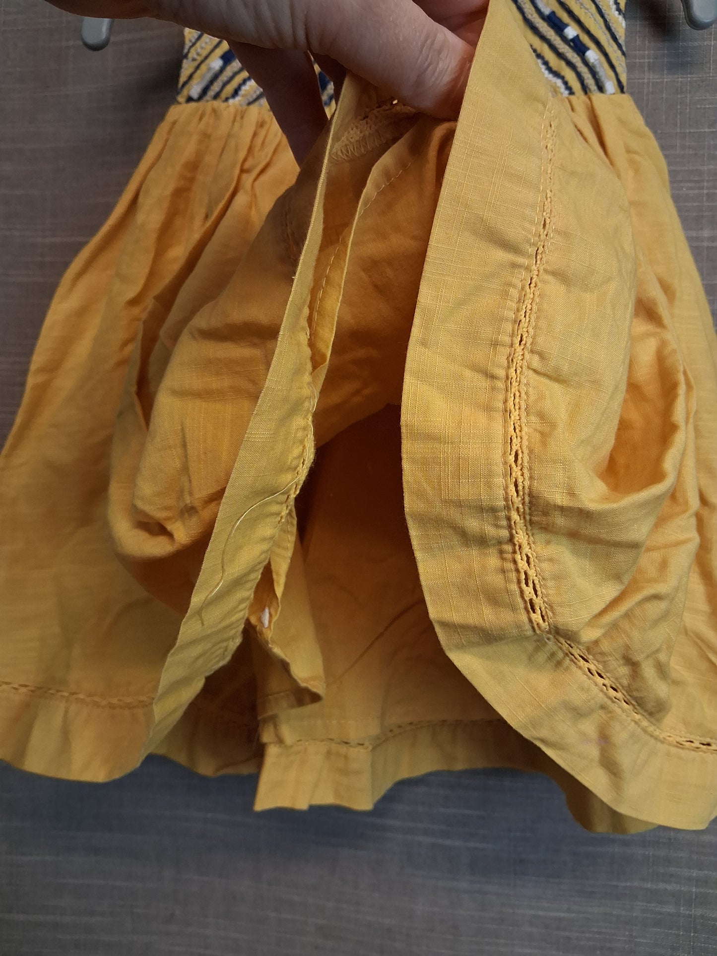 Artisan NY Girls Yellow Embroidered Tunic Dress Lined Sleeveless Age 2-3 Years