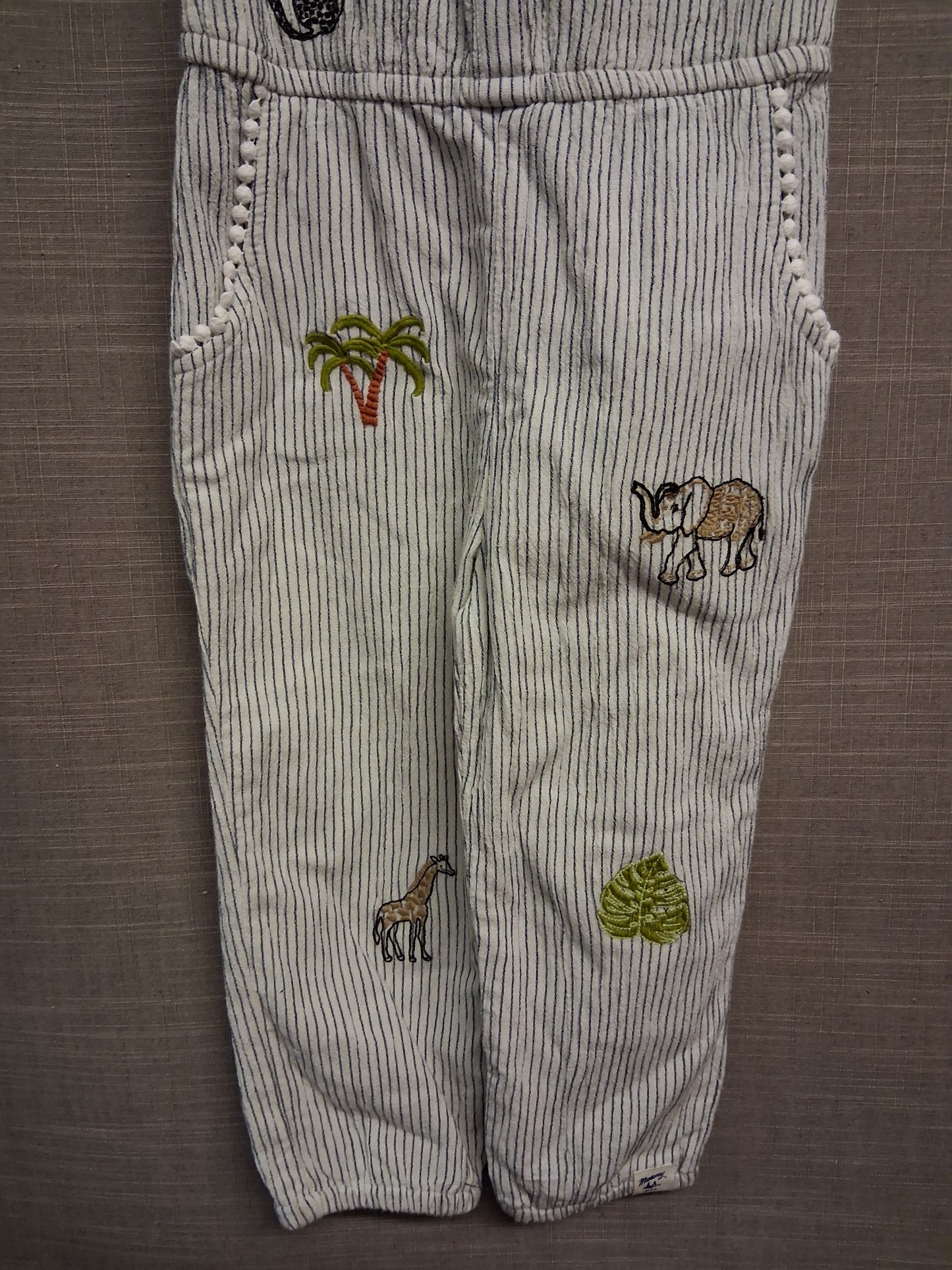 Mantaray Girls Sleeveless Romper Embroidered Animals Grey White Striped Age 3-4 Years New
