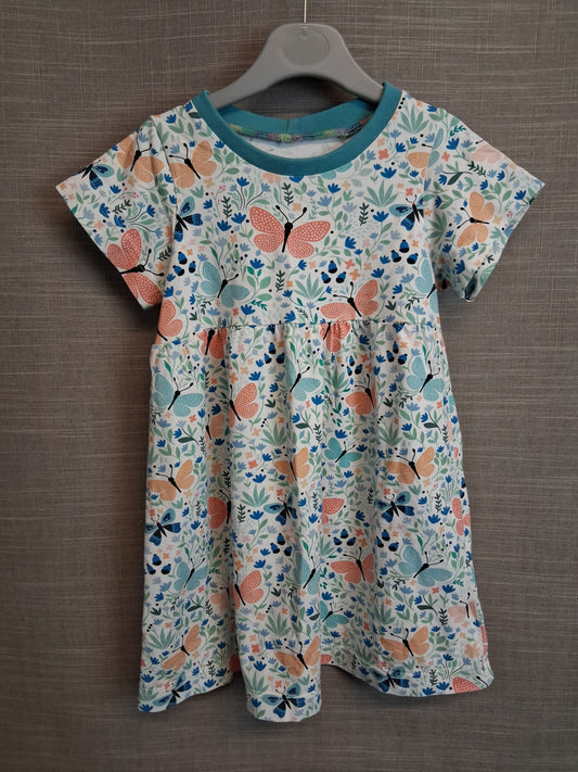 Girls Green Butterfly Print Jersey Short Sleeve Dress Age 4 Years