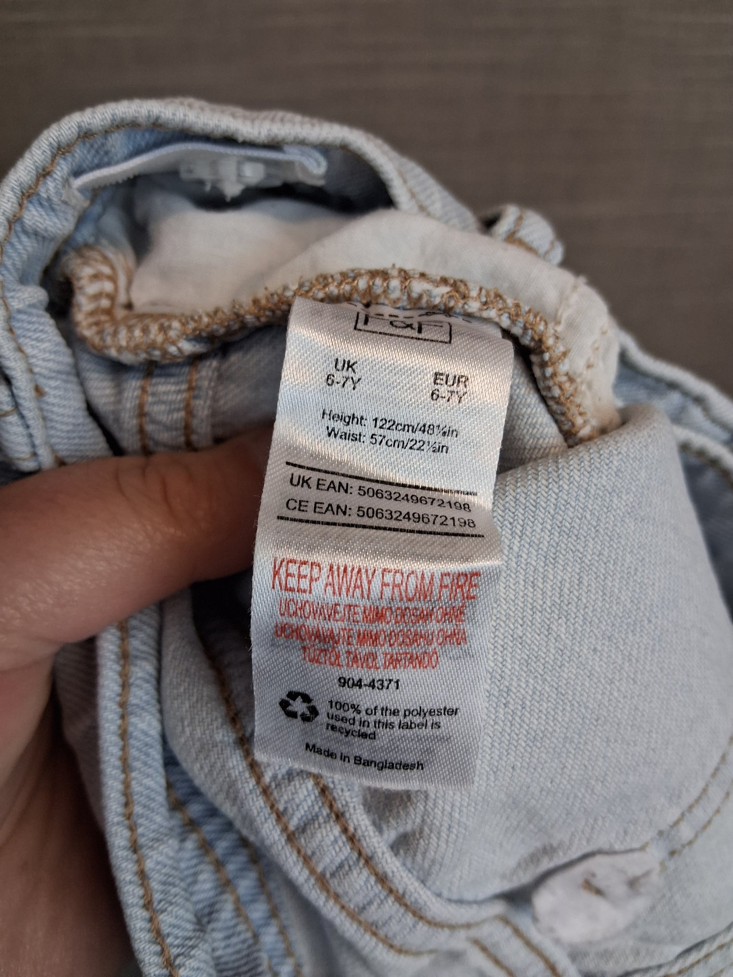 F&F Girls Light Blue Denim Shorts Age 6-7 Years Frayed Hem