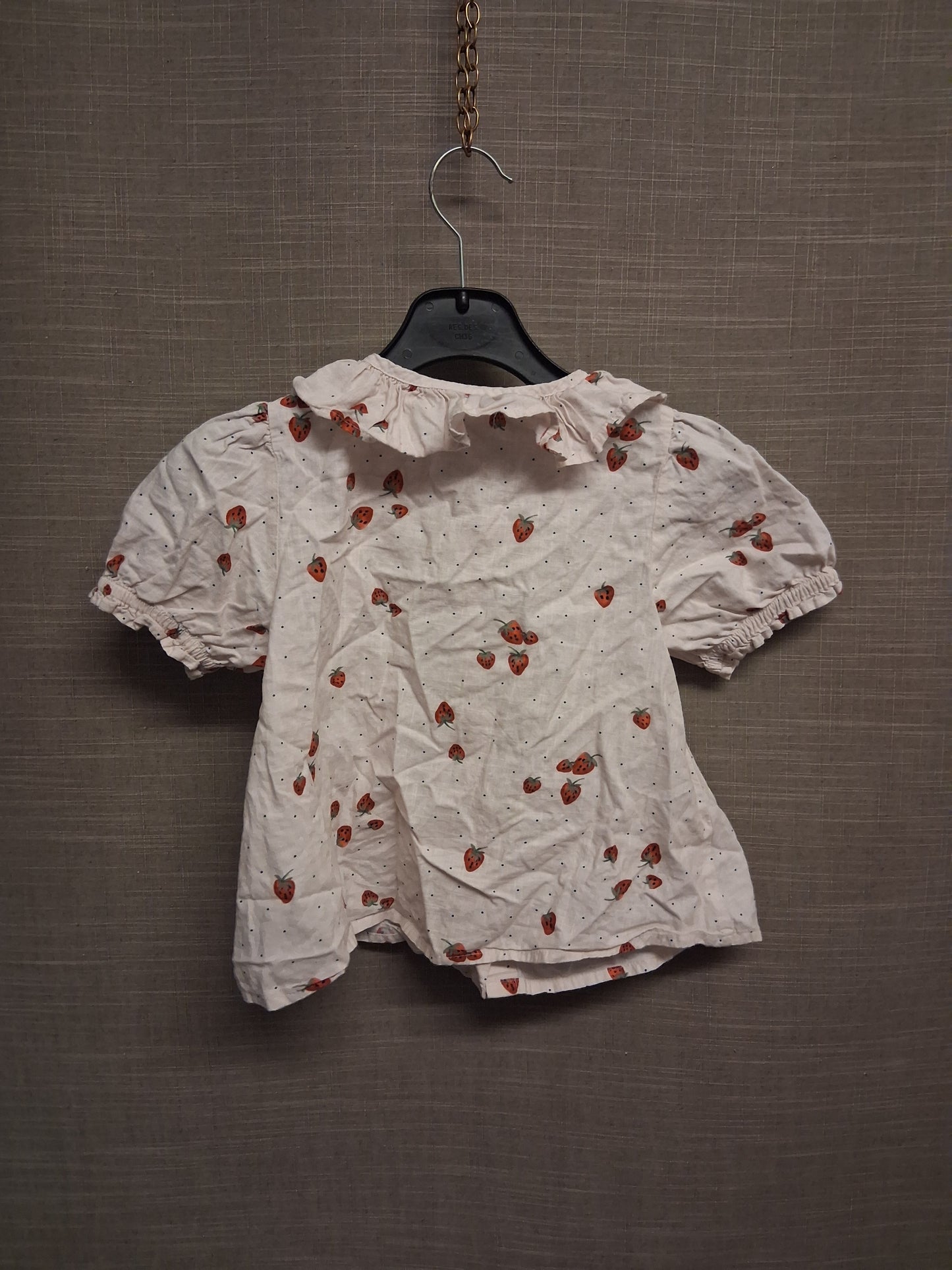 Next Girls Cream Strawberry Print Short Sleeve Peter Pan Collar Shirt Age 6-7 Years