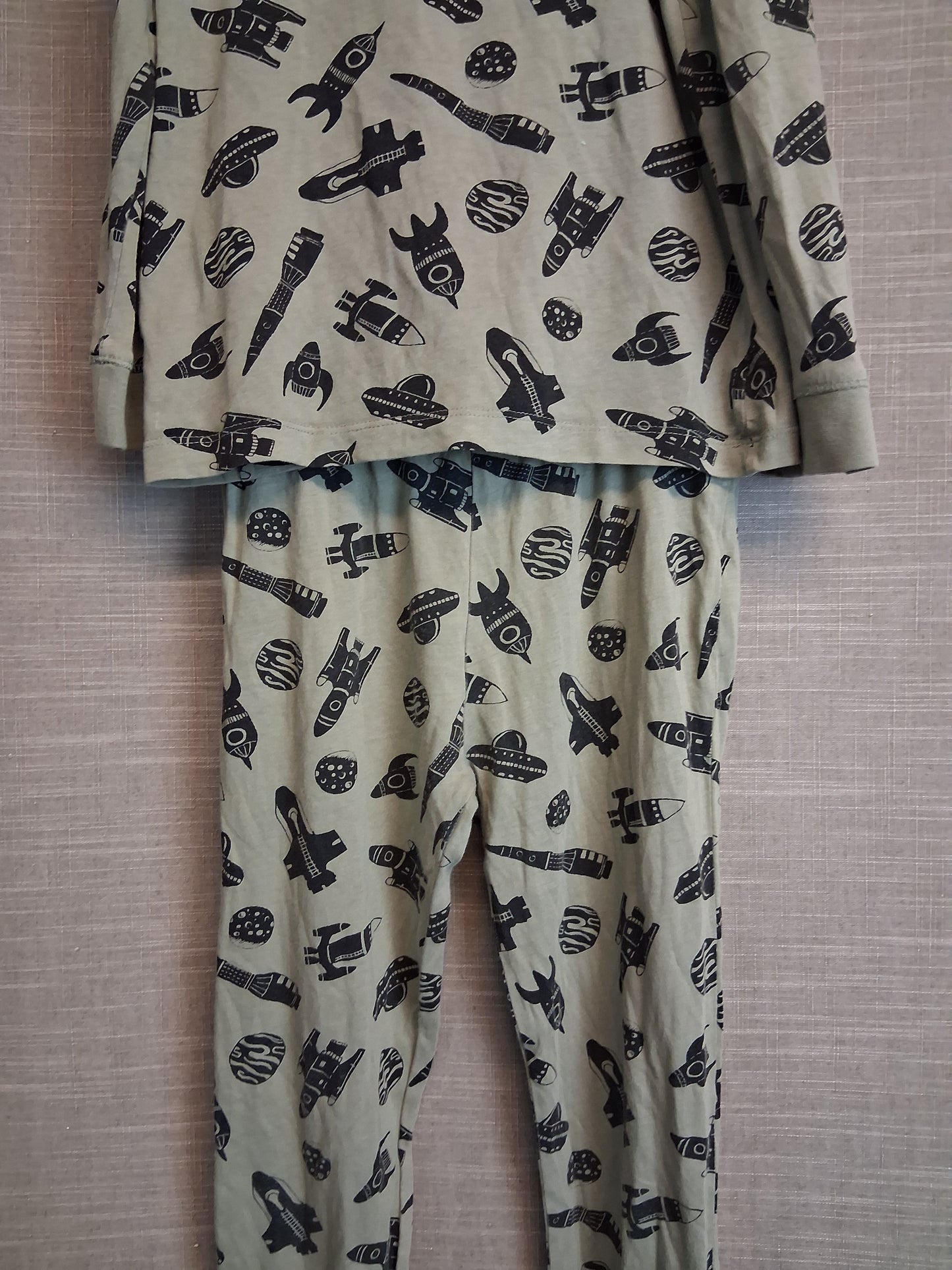 F&F Boys Khaki Space Theme Pyjamas PJs Set Age 7-8 Years
