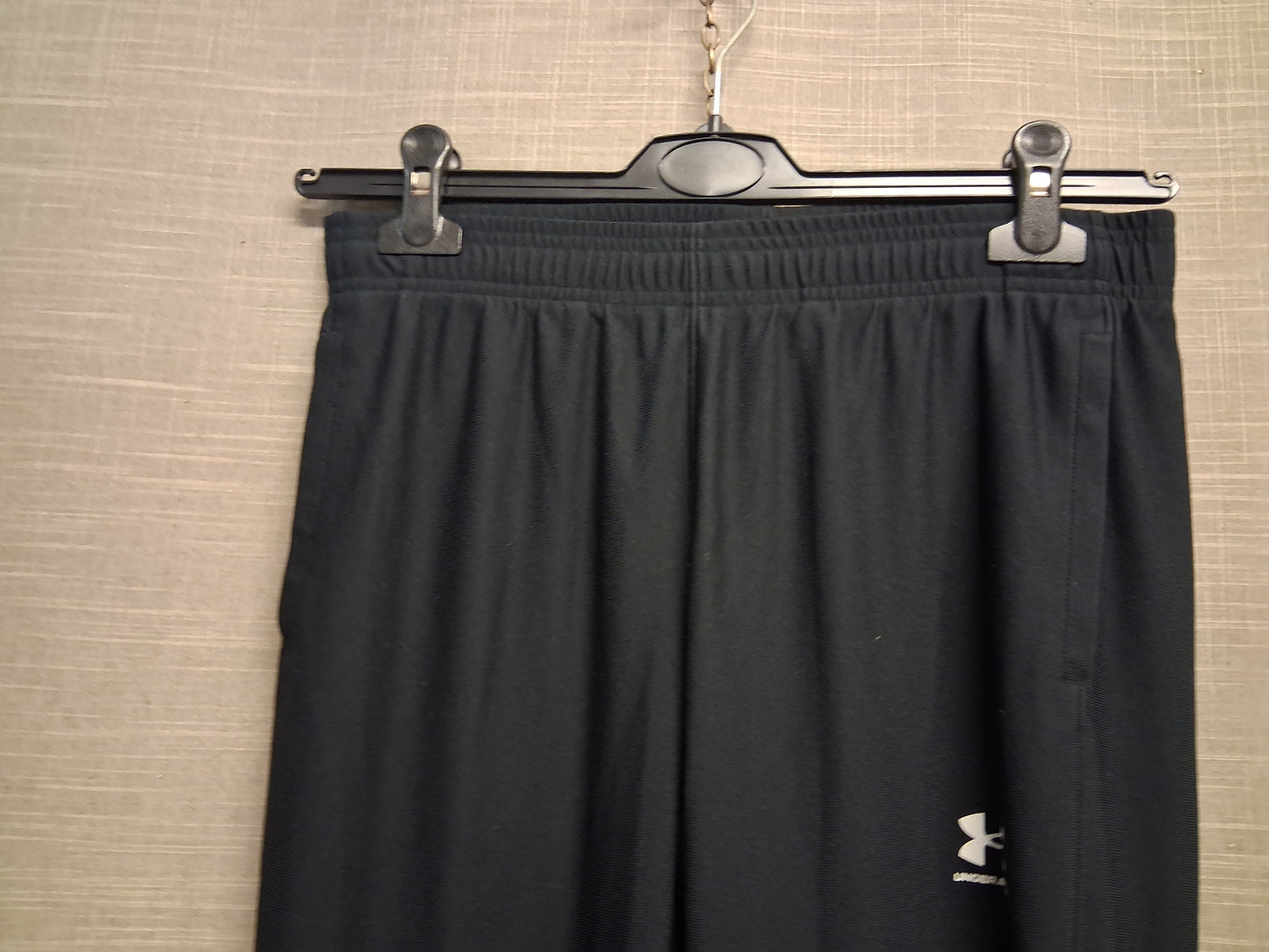 Under Armour Black Joggers Loose Fit Youth XL Age 13-14 Years